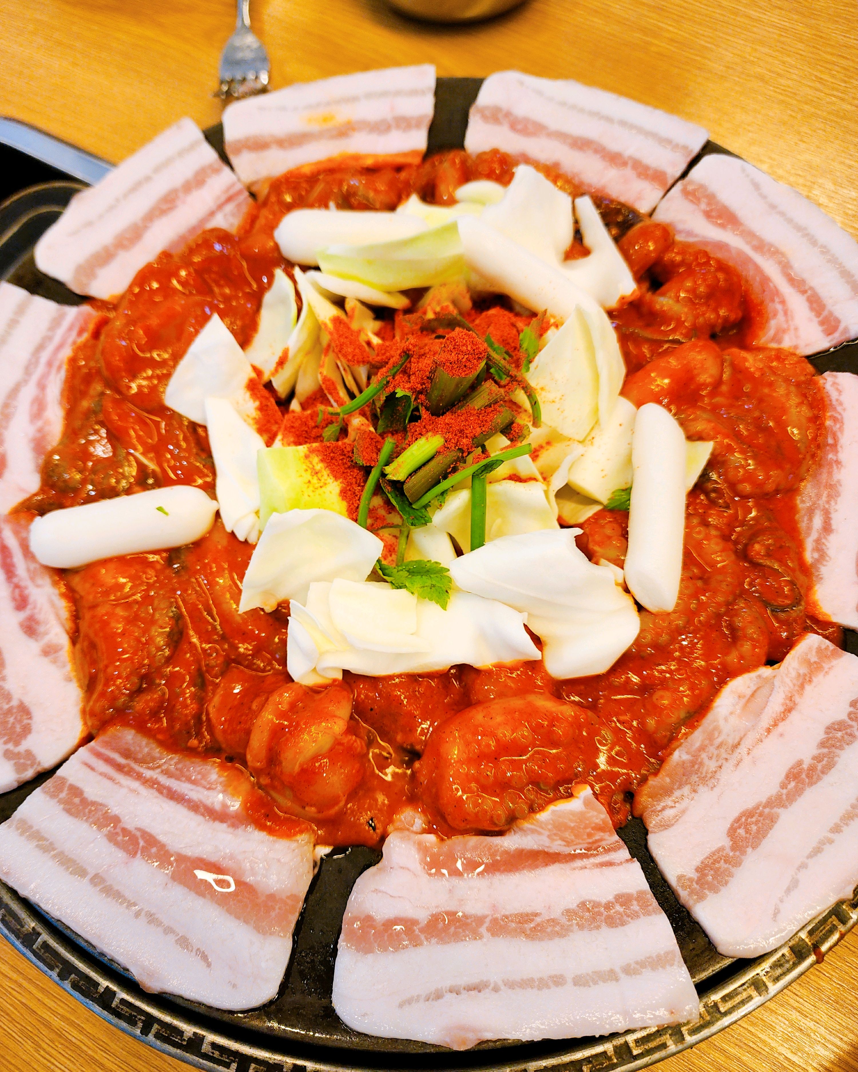 맛집이라고해서 와봤는데 - 제주 맛집 매우릉쭈꾸미 함덕점