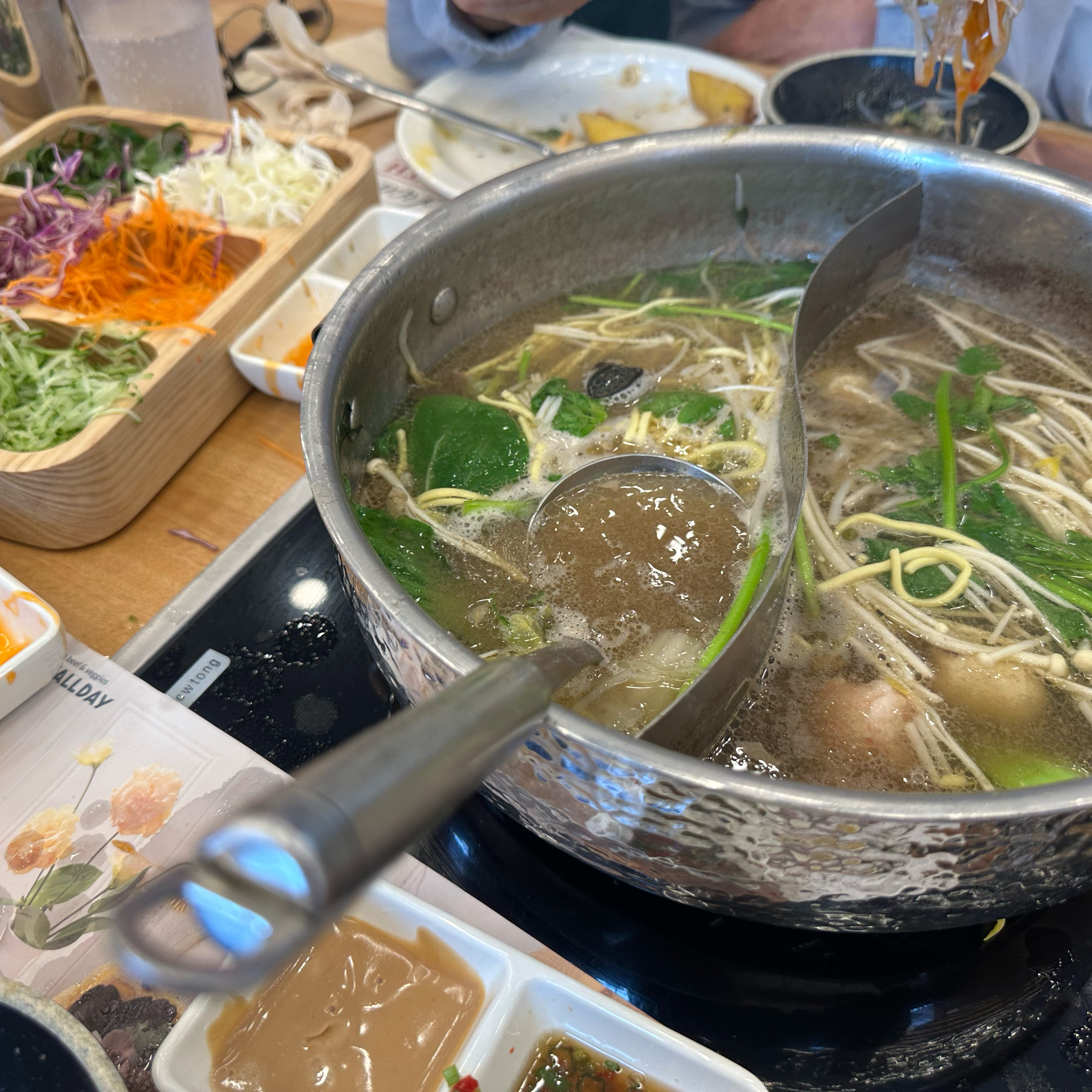 충주에도 샤브올데이가 생겨서 방문합니다. - 충주 안림동 맛집 샤브올데이 충주안림점