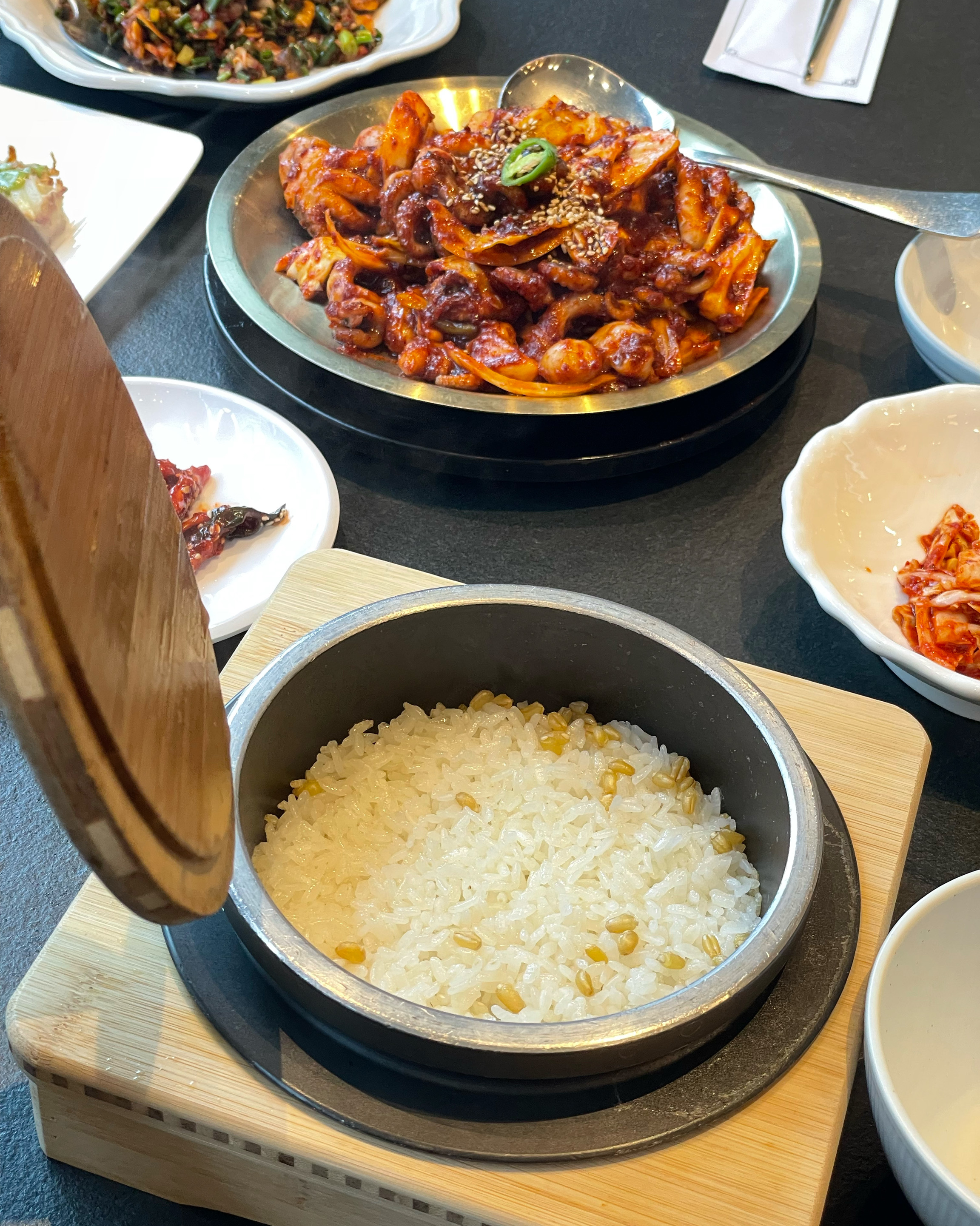 부모니 모시고왔는데 정말 좋아하셨어요! 맛있고 양도 많아서 부모님이 먹느라 정신없으시다고