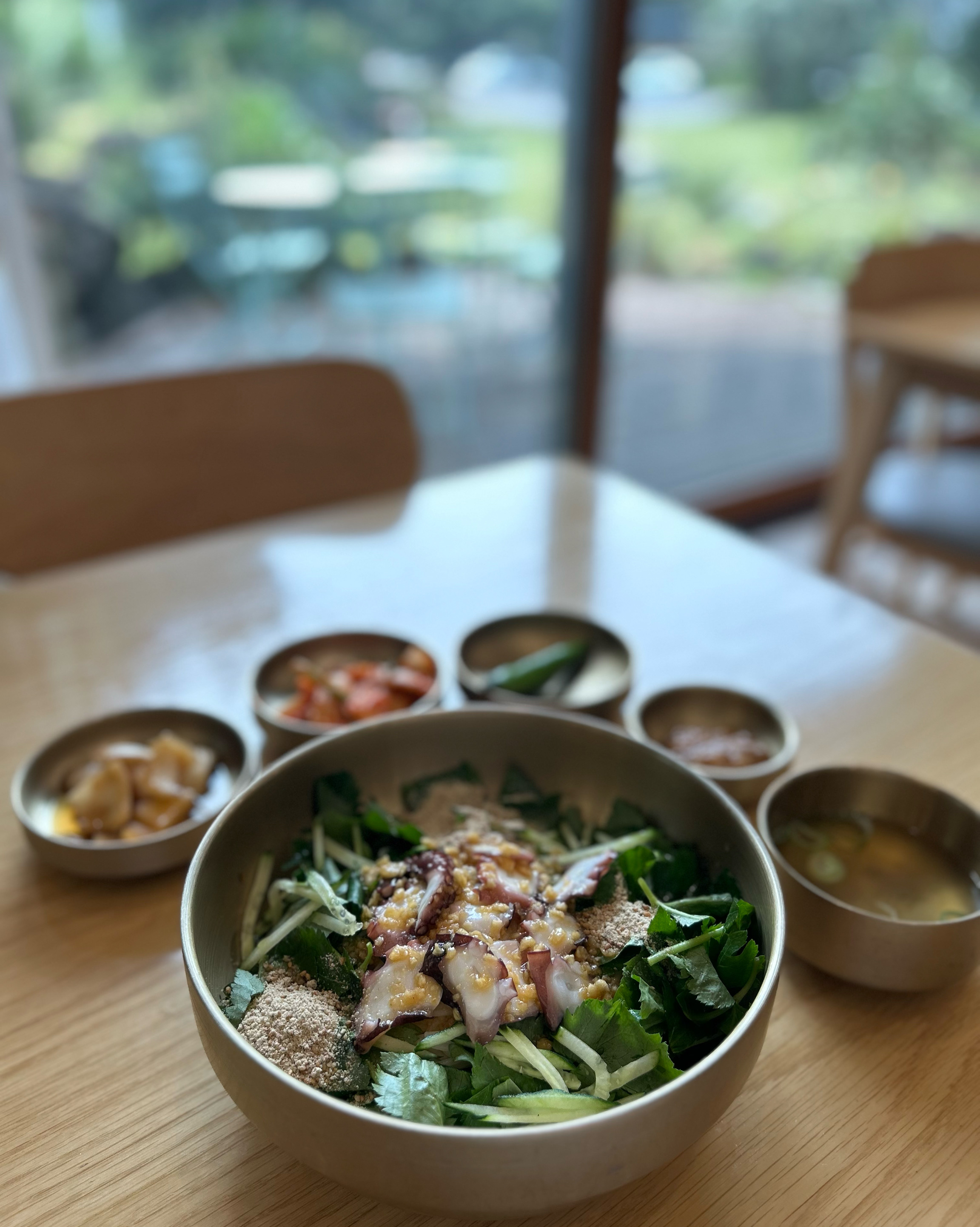 언제 먹어도 맛있네요! 제주오면 꼭 들리는 곳🫶🏻✨ - 제주 맛집 섬누들