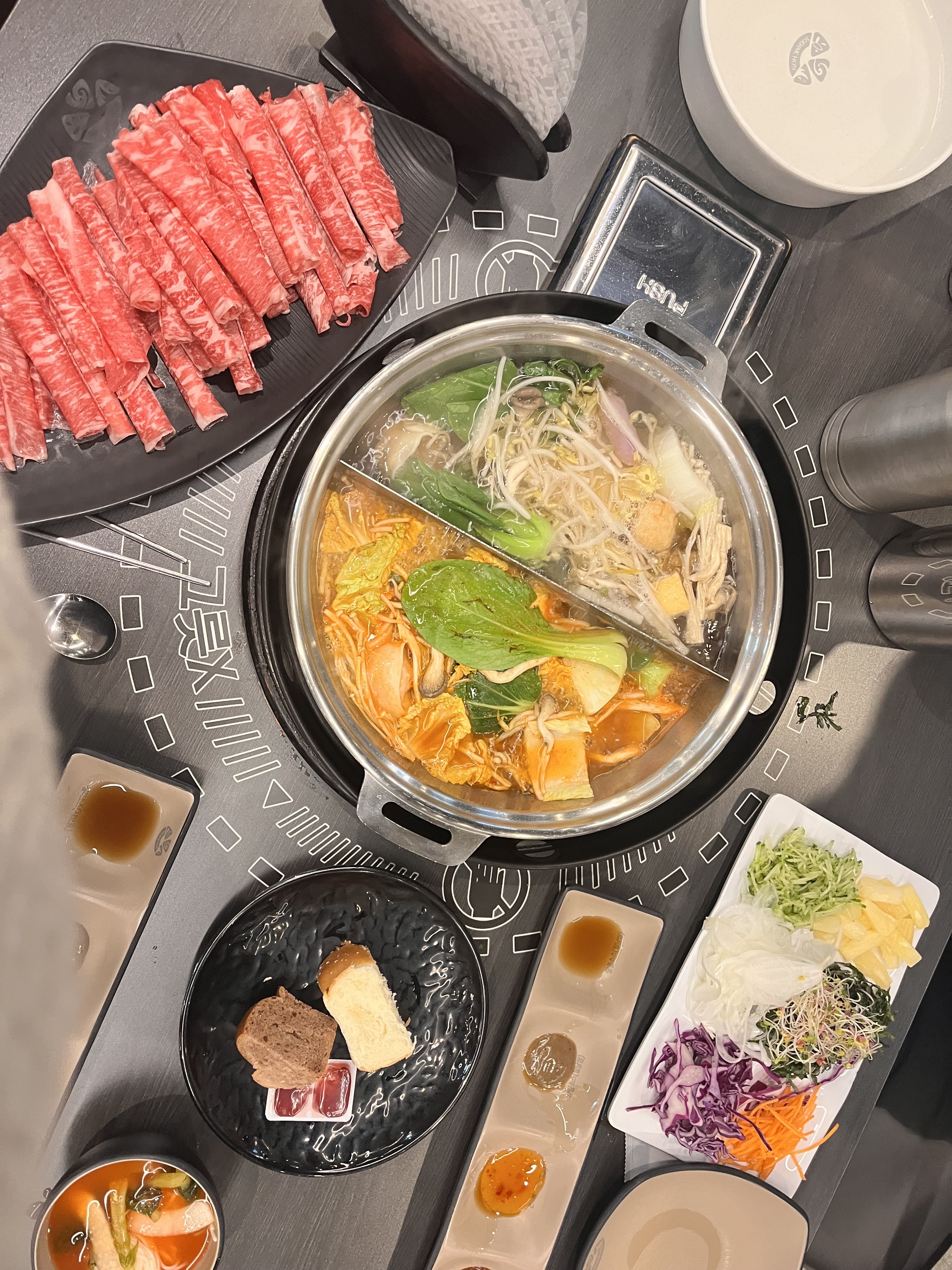 양도 정말 많고 무엇보다 채소들이 너무 싱싱해요!!! - 신갈 맛집 소담촌 신갈롯데마트점