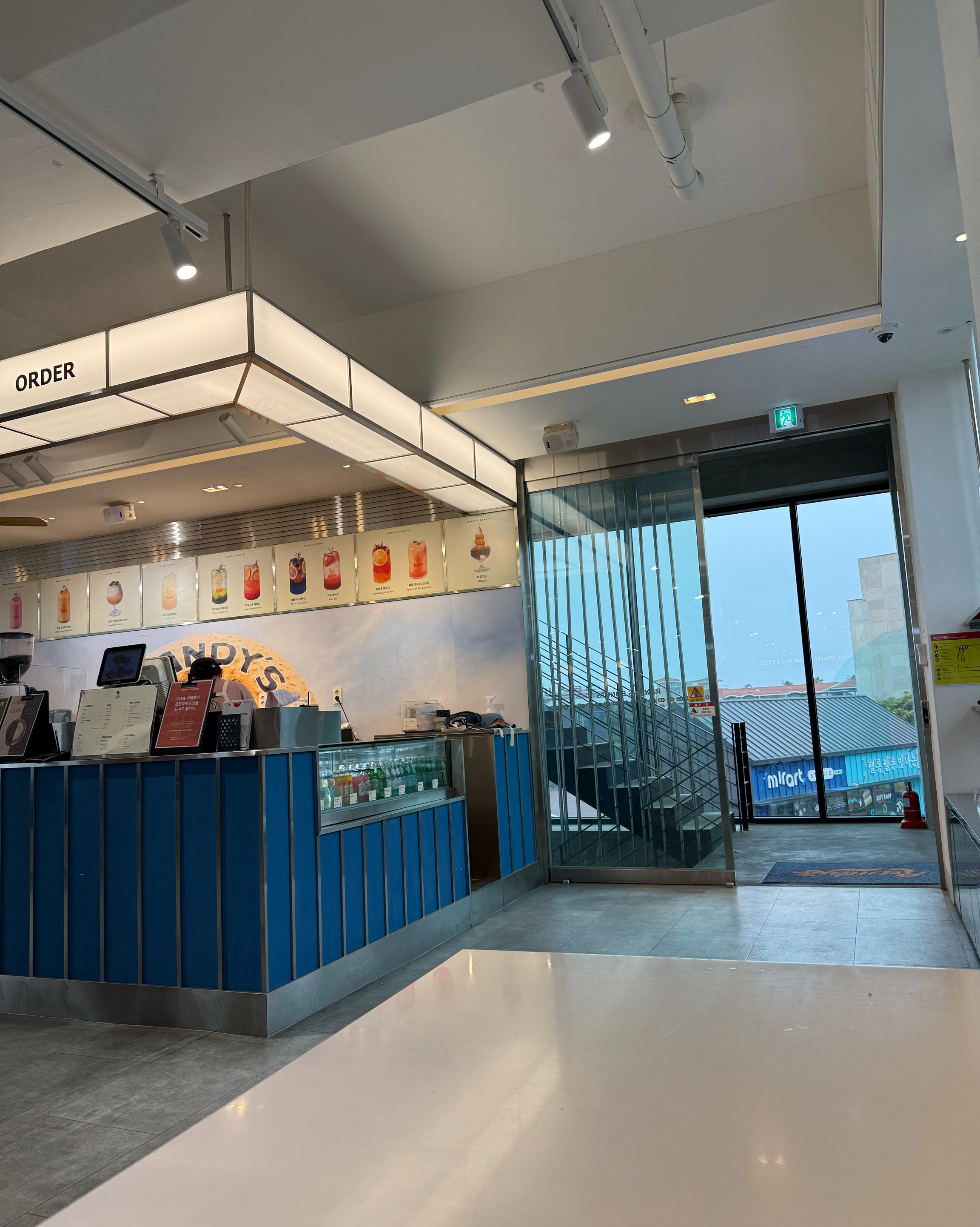 제주 맛집 랜디스도넛 애월점 13번째 리뷰 이미지