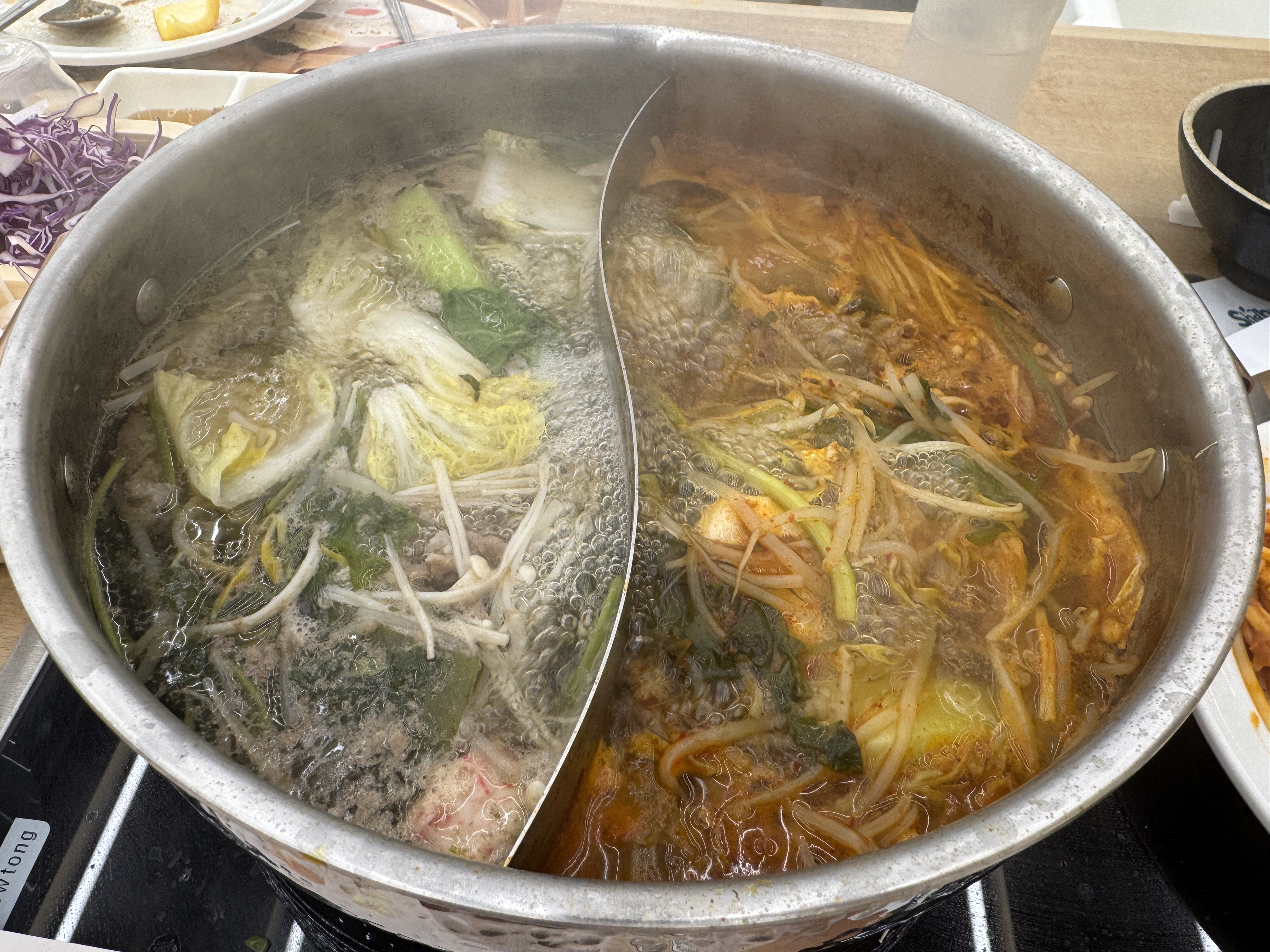 음식 맛있었어요. - 춘천 퇴계동 맛집 샤브올데이 춘천점