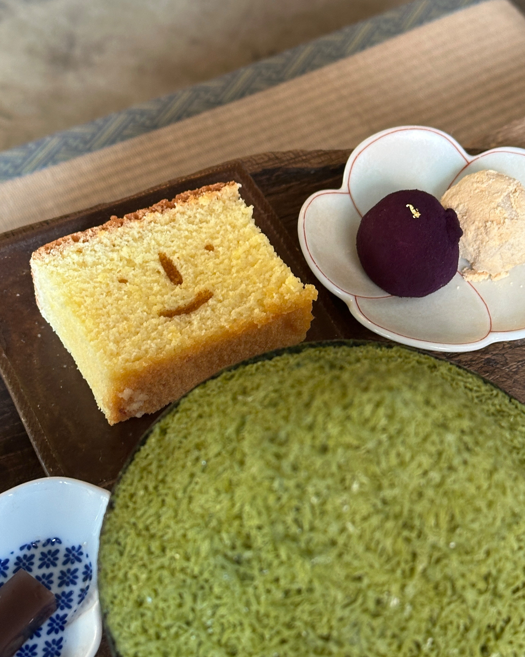 저번에 친구랑 왔는데 넘 좋아서 재방문한 티노마드🤍 분위기도 좋고 차도 맛있어요! 메뉴 구