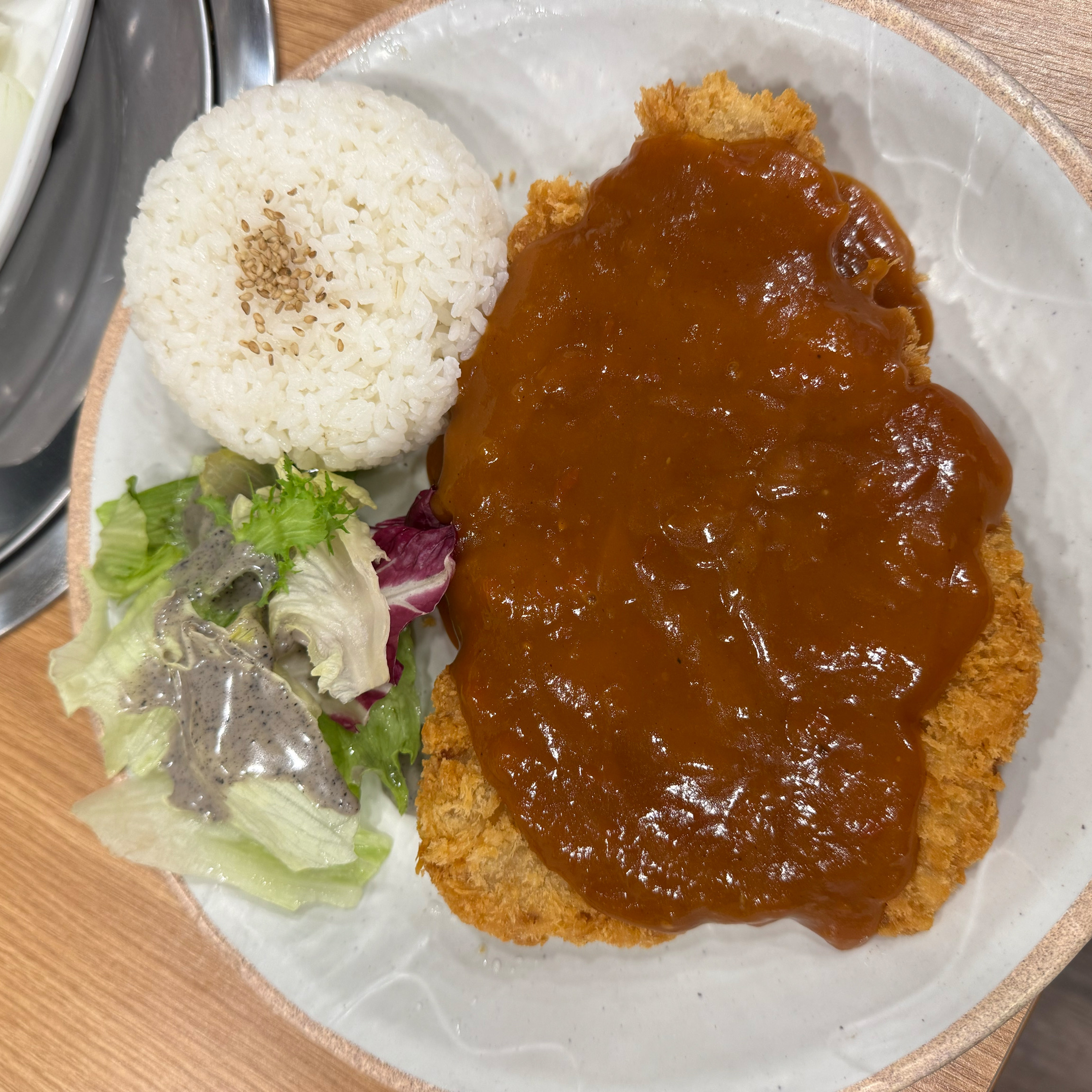 부모님이랑 먹으러 왔어요! 흑염소 처음 먹어봤는데 고기 냄새도 안나고 너무 맛있네요 ㅎㅎ