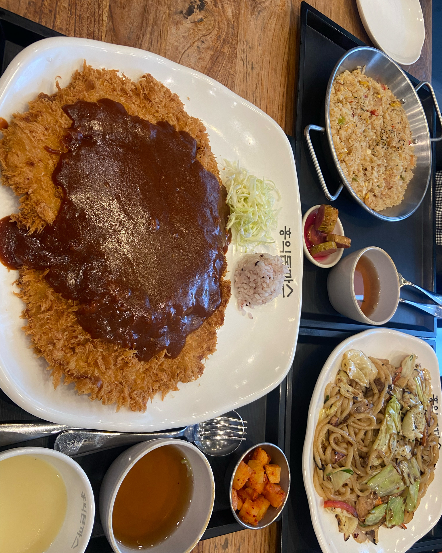 2주마다 오는 곳인데 부모님이 외식하러가자하면 꼭 리스트에 올리는 곳입니다. 진짜 강추입니