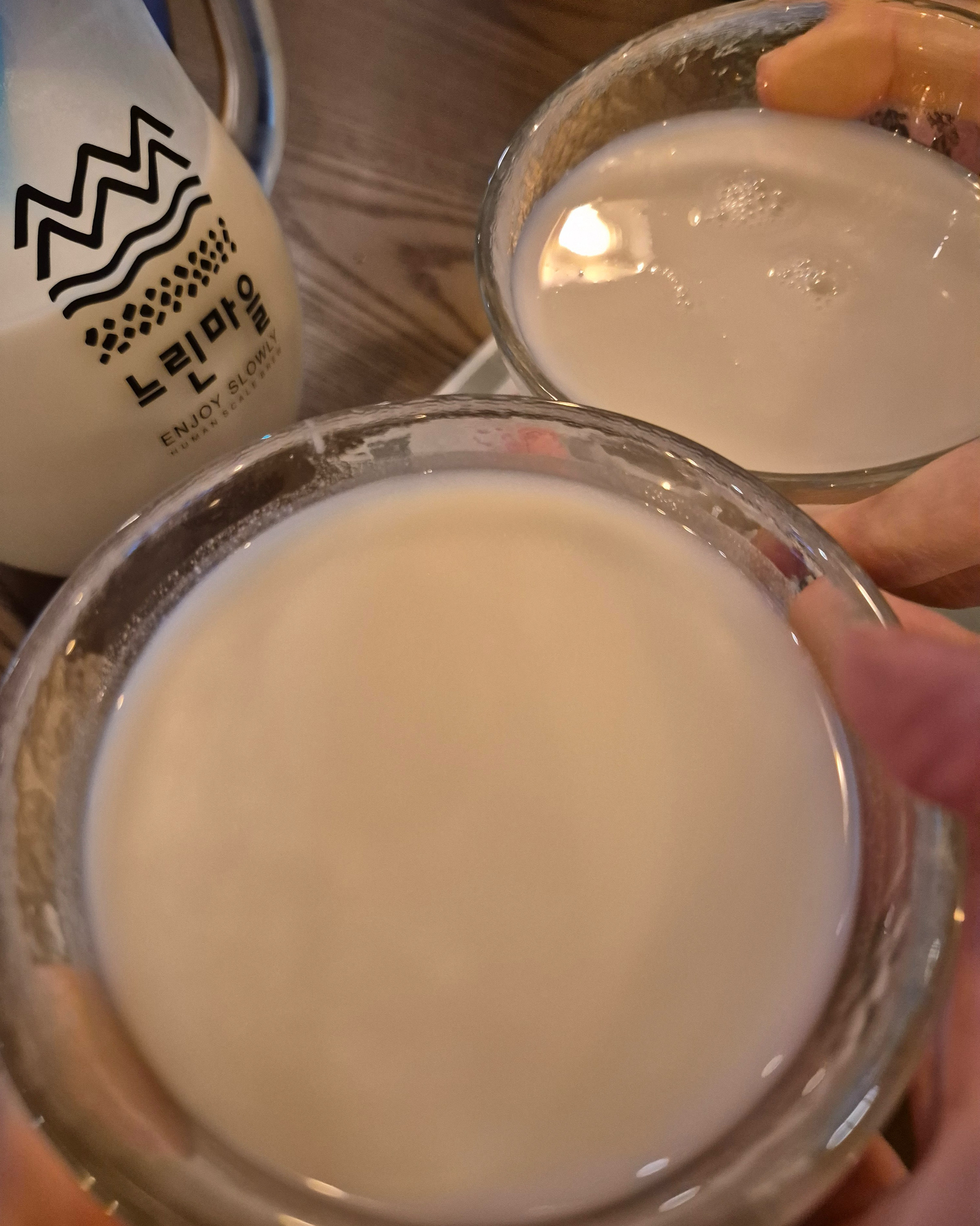 느린마을 막걸리 원래도 좋아했는데 양조장술집으로 생겼다고해서 가봤어용 여름맛으로 먹었는데 
