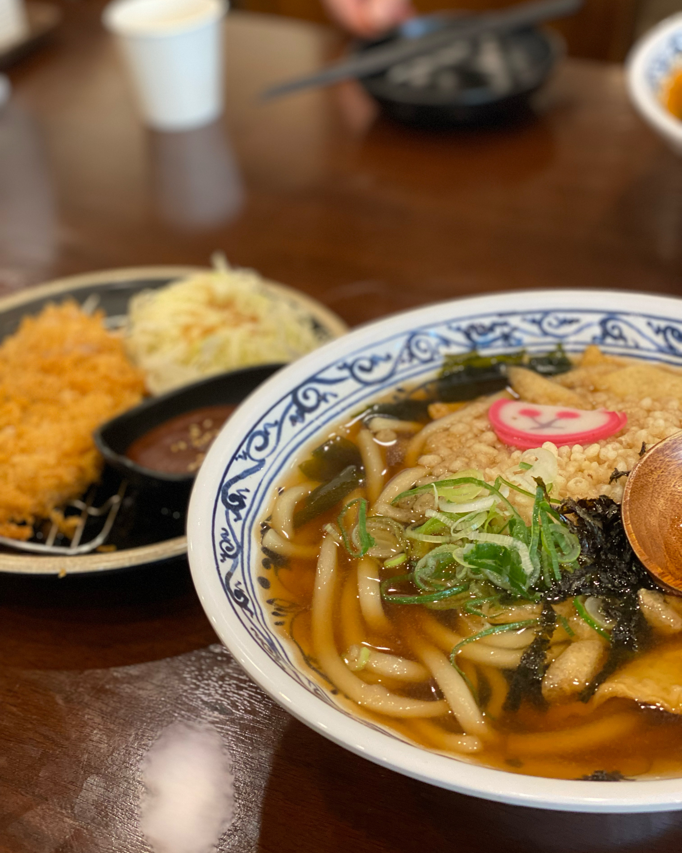 자리도 넓고 음식도 맛있어요^^ 웨이팅 없이 들어왔네요! - 세종 금남면 맛집 삼동소바 세종점