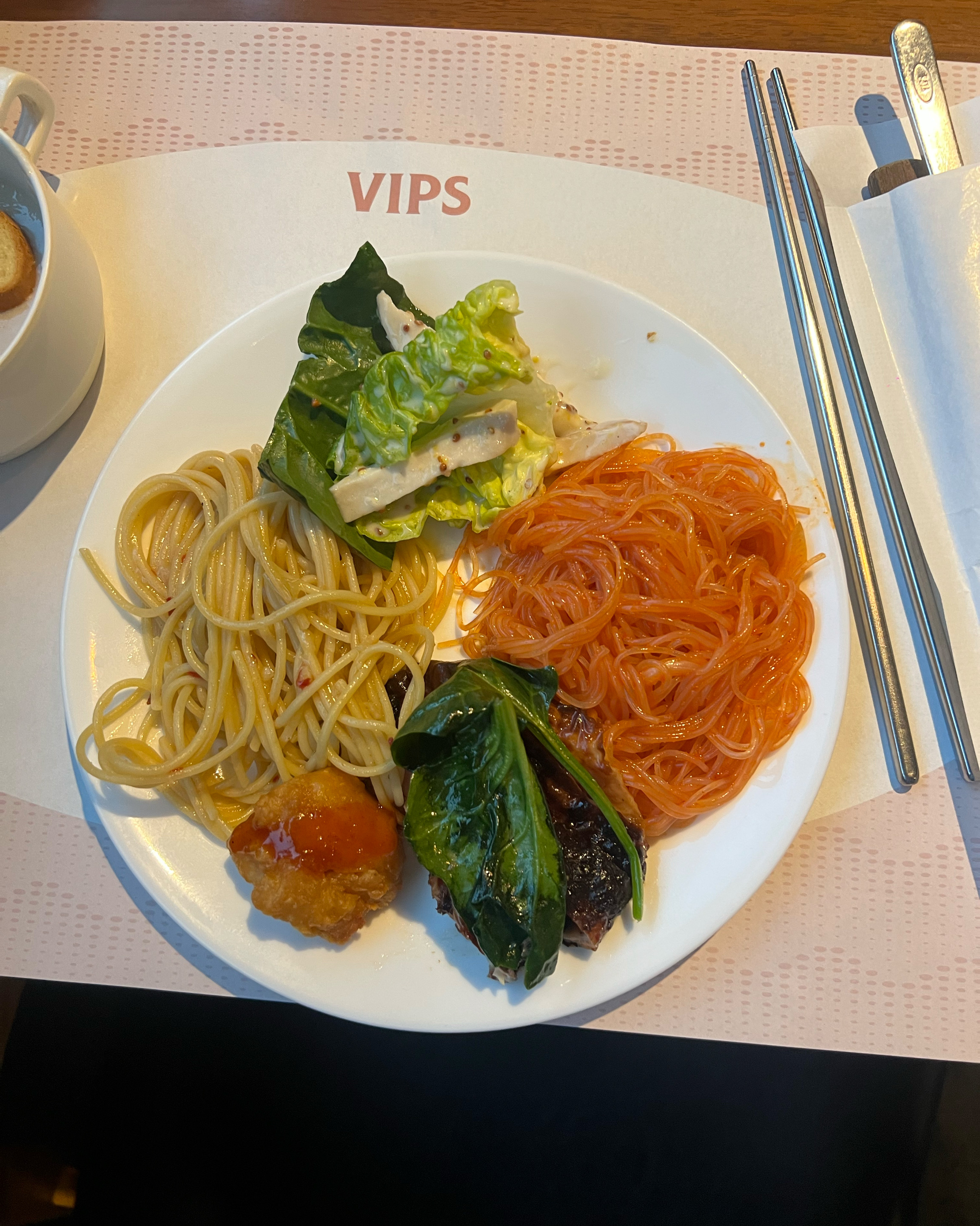 맛있어요... 음식 빨리빨리 나오고 좋아요 피자 파스타 맛있어요.. - 정발산역 맛집 빕스 일산점