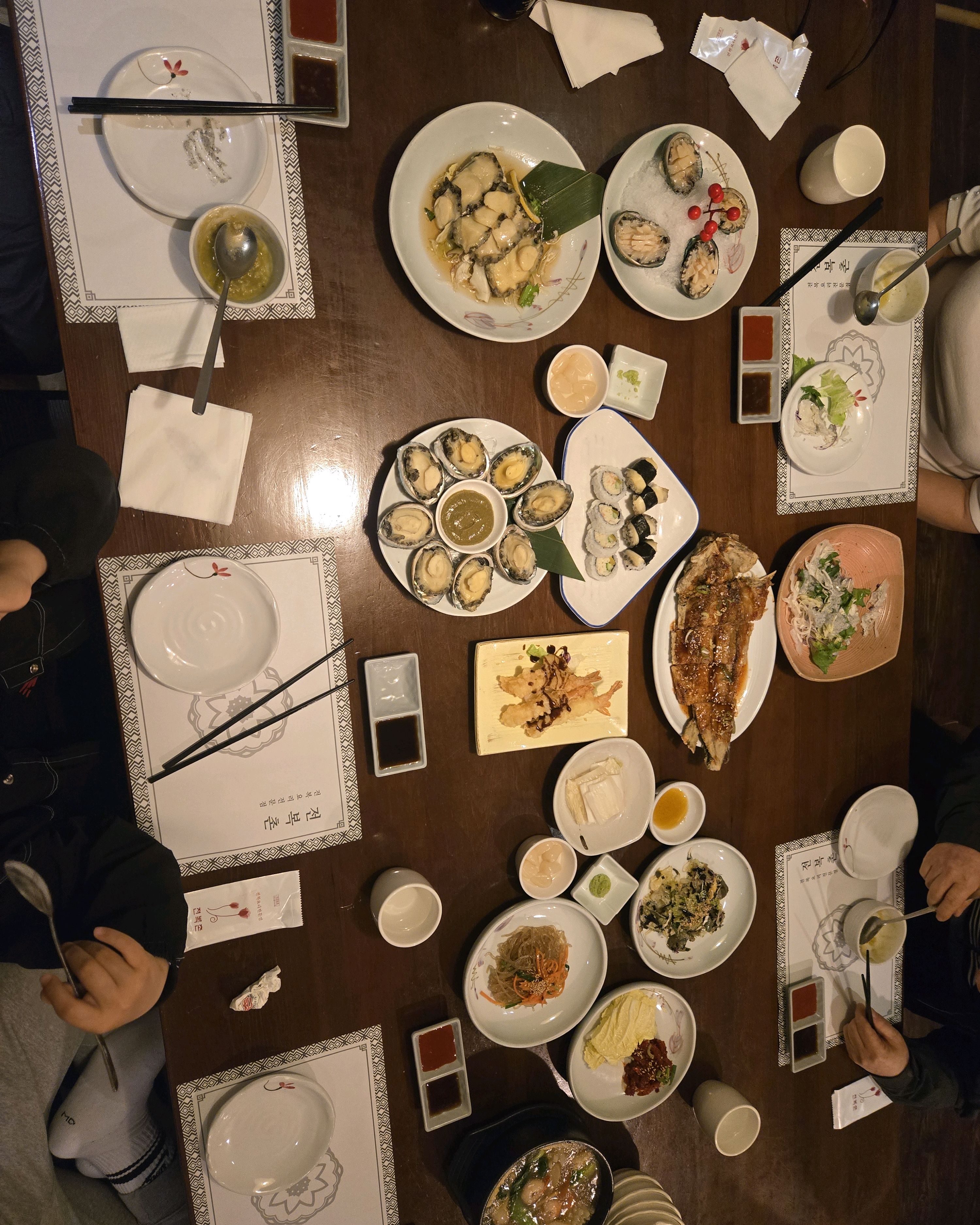 부모님 모시고 가족들과 왔는데 너무 맛있어요~ - 구월동 맛집 전복촌