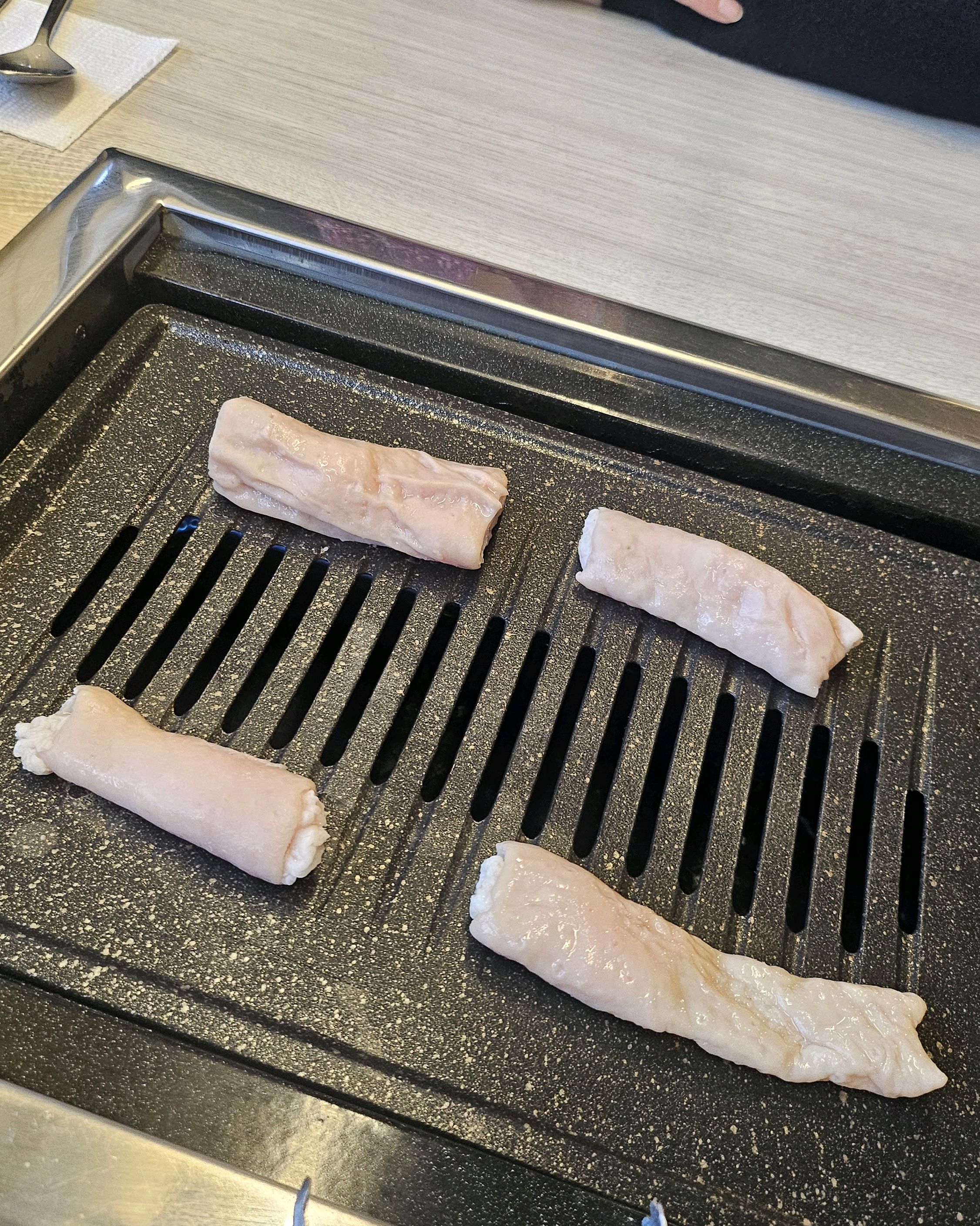 막창이 아주 신선하니 맛있었어요! 노릇노릇 구웠을때 먹으면 따봉이에요👍👍👍 - 대구 맛집 대구아리조나막창 수성못 본점