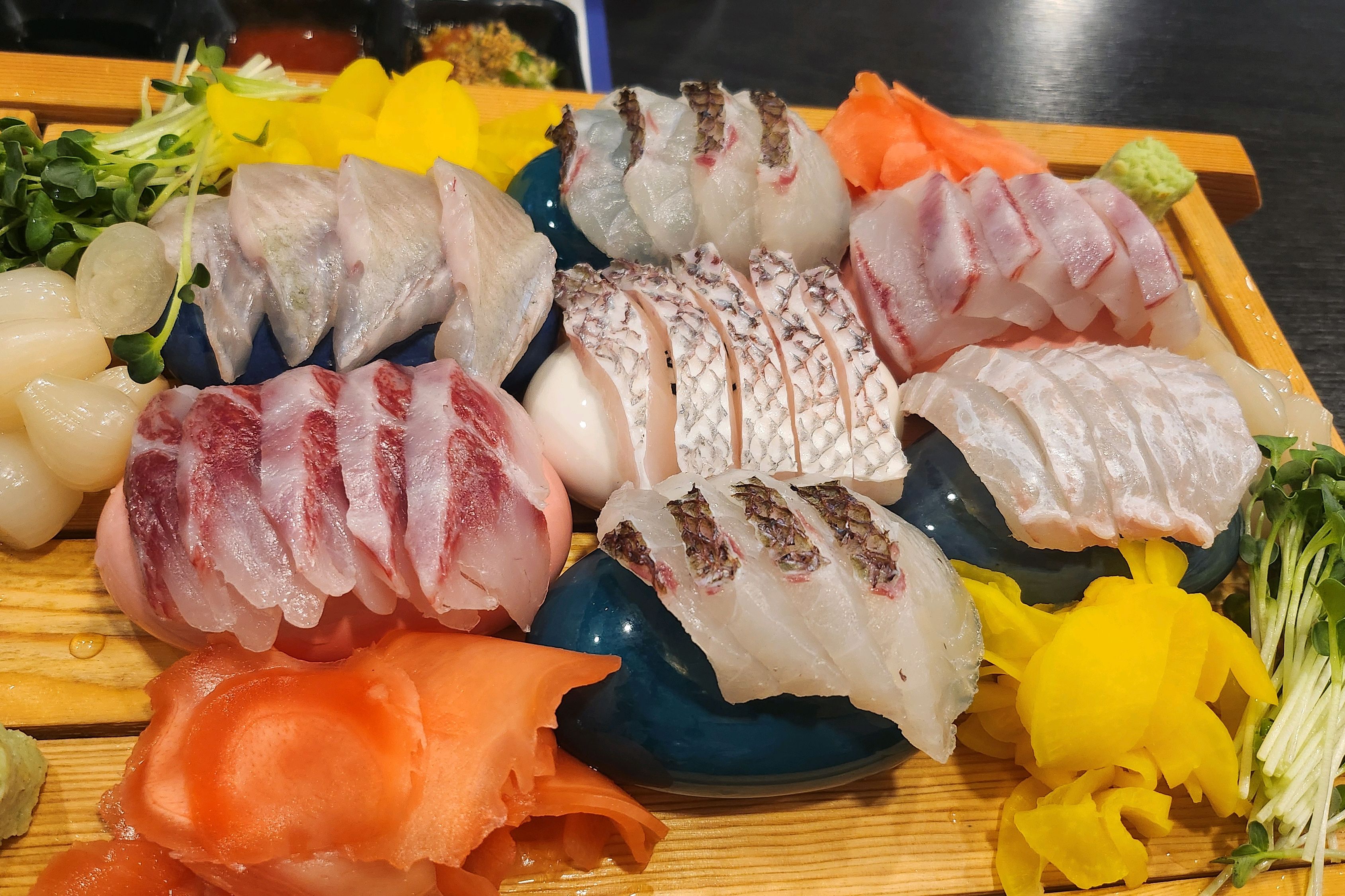 3번 리필 숙성회 쫀득쫀득 - 인계동 맛집 물고기자리 인계점