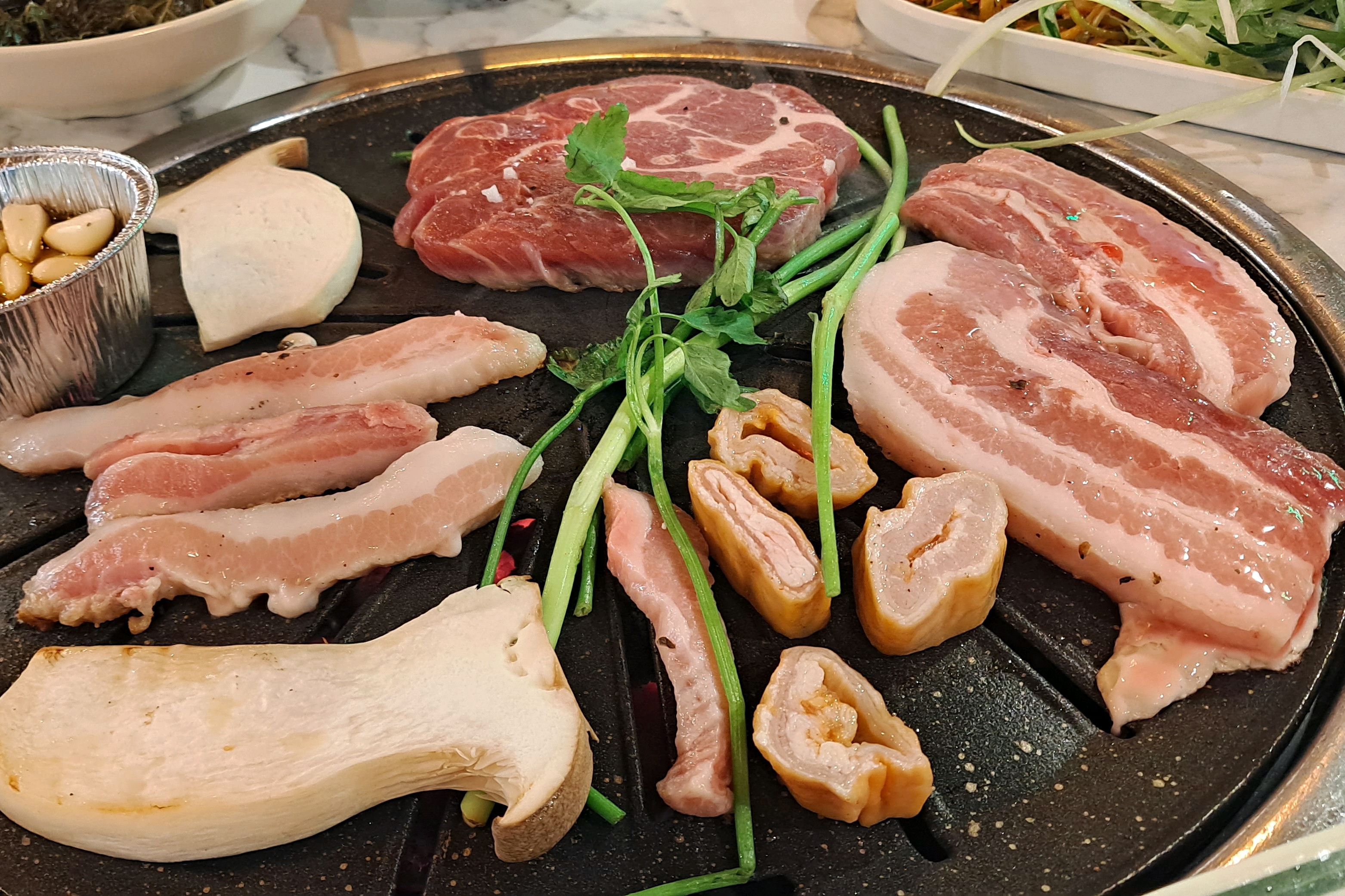 오랜만에 가족들과 좋은 시간 보냈습니다~~^^ 너무 맛있어요!!👍 - 인천 맛집 고기굽는방앗간 인천주안점