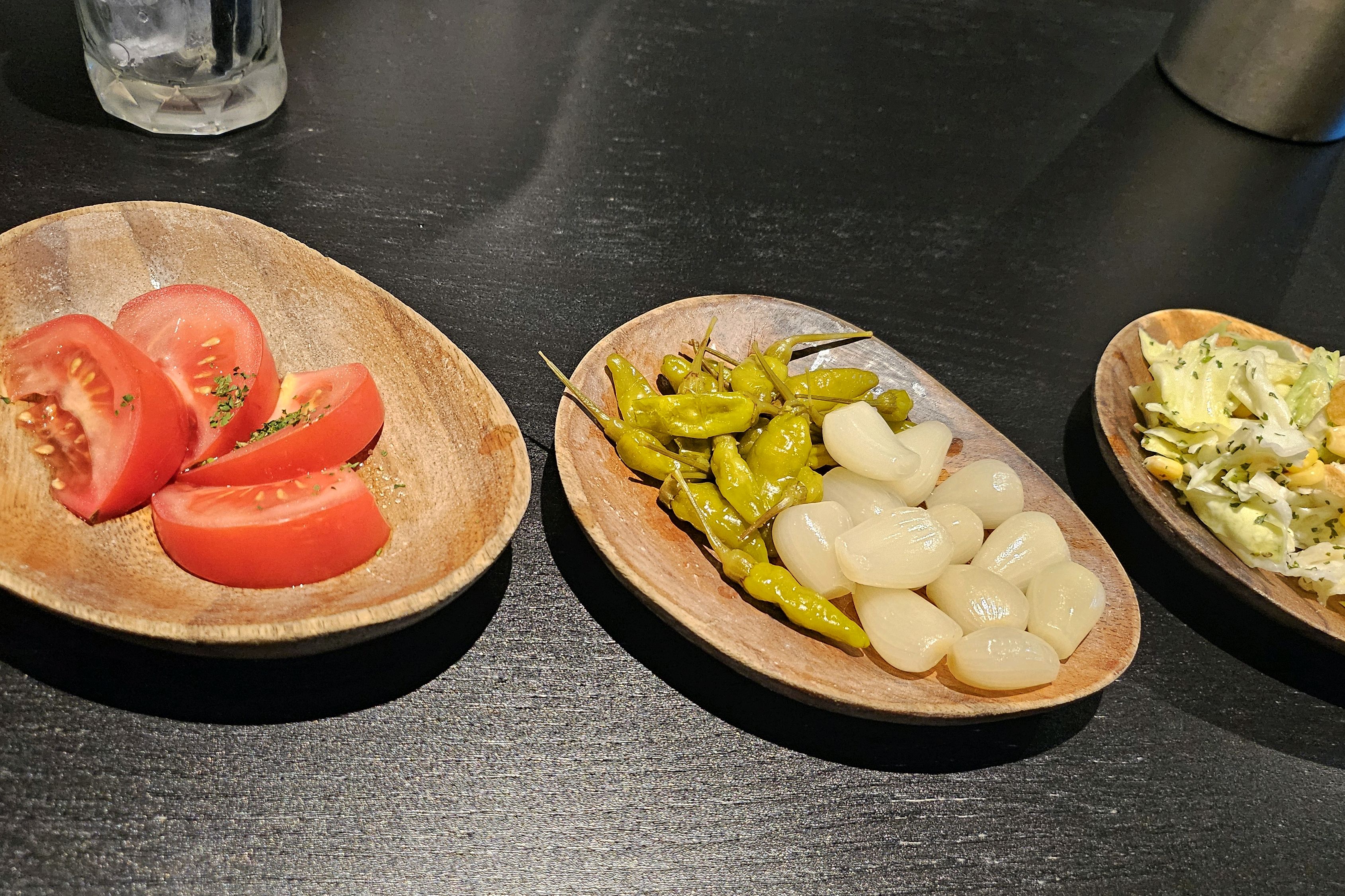주말에 11시 34분에 왔더니 마지막 테이블 이였어오!! 조금만 늦었어도 대기 할뻔 했네요