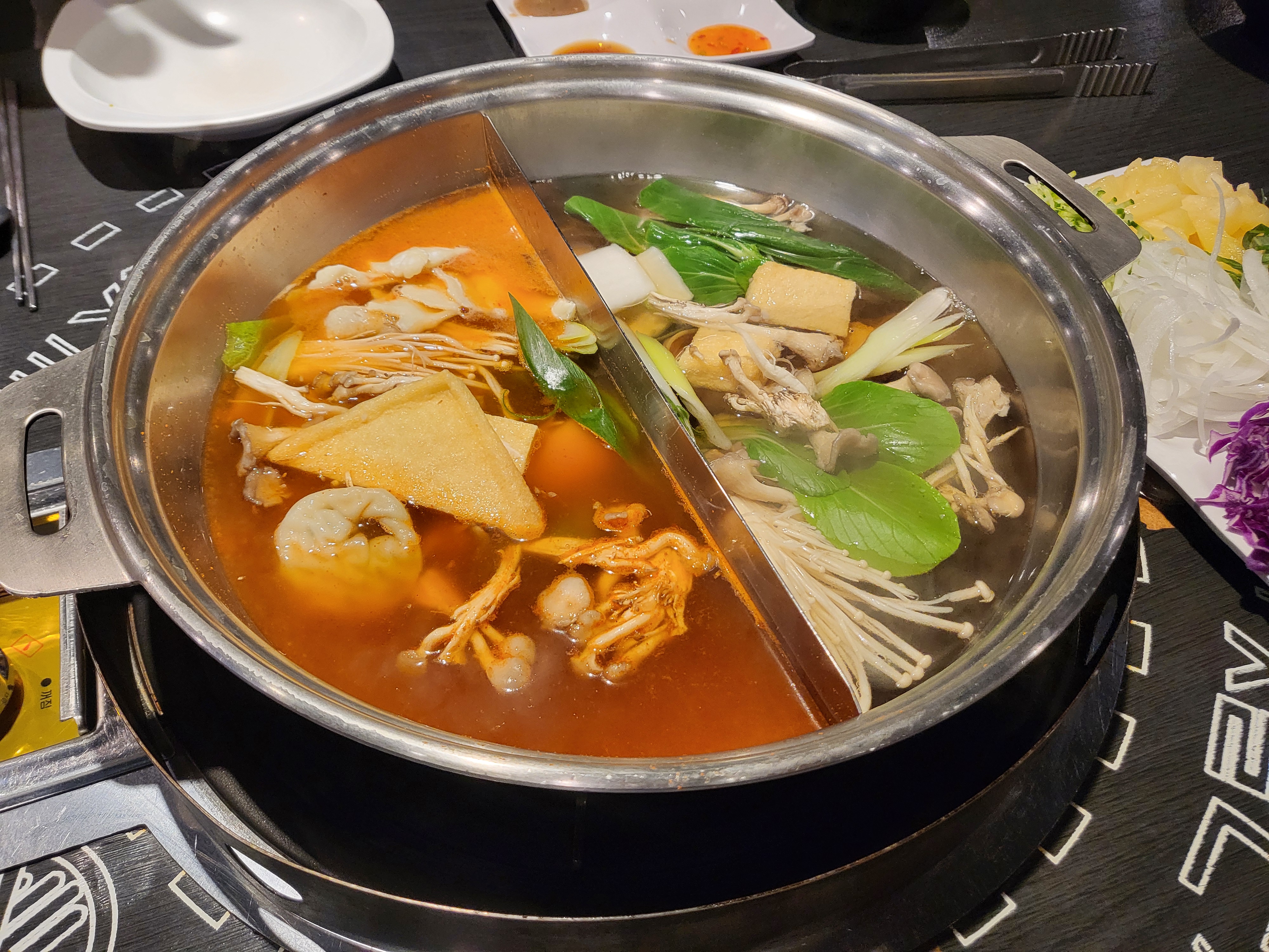 일단 야채가 너무 신선하고 고기도 좋아서 맛있게 잘먹었어요 - 시흥능곡 맛집 소담촌 시흥능곡점