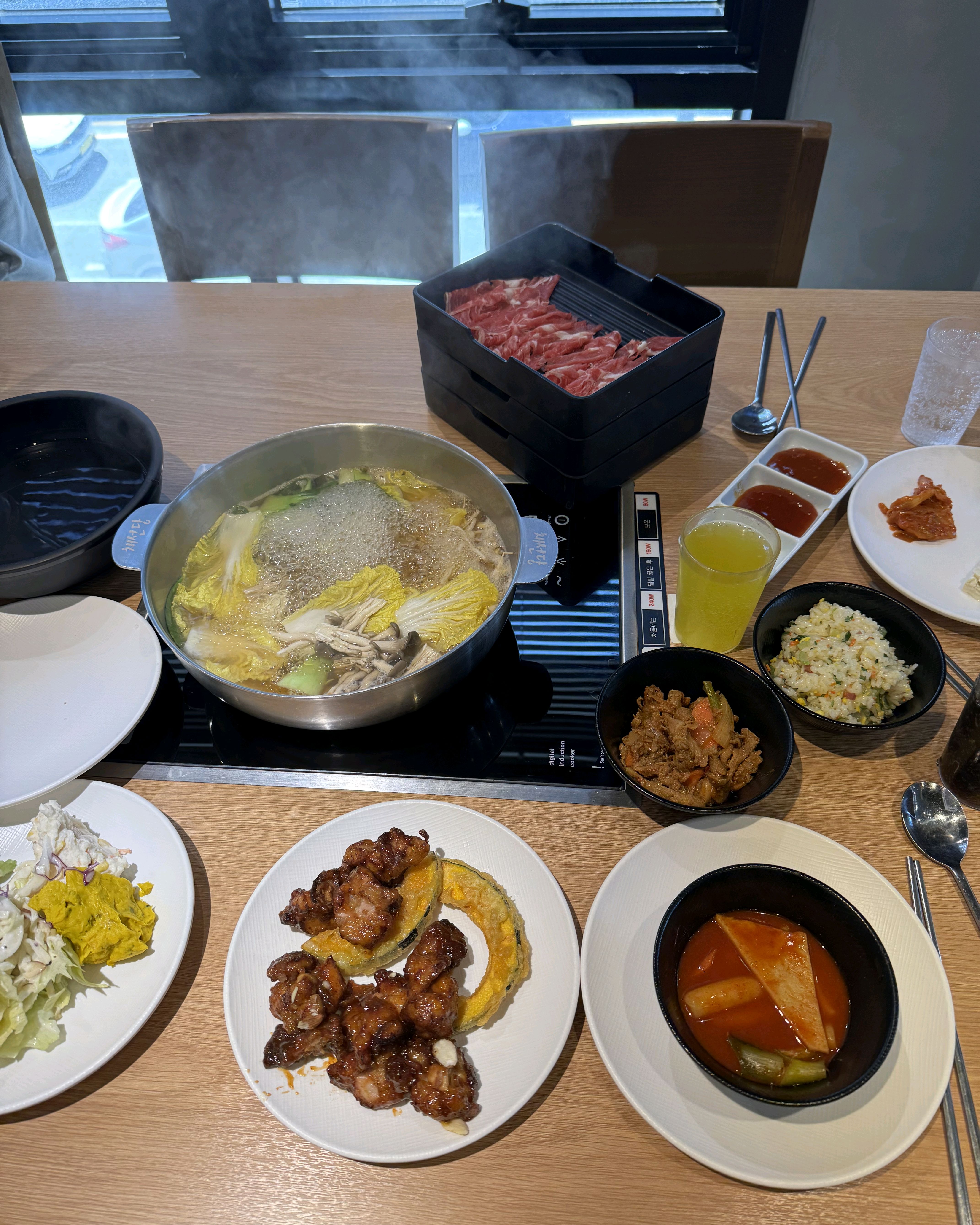소고기육수 2.000원 할인 이벤트로 - 불당동 맛집 채선당 한가득 천안불당점
