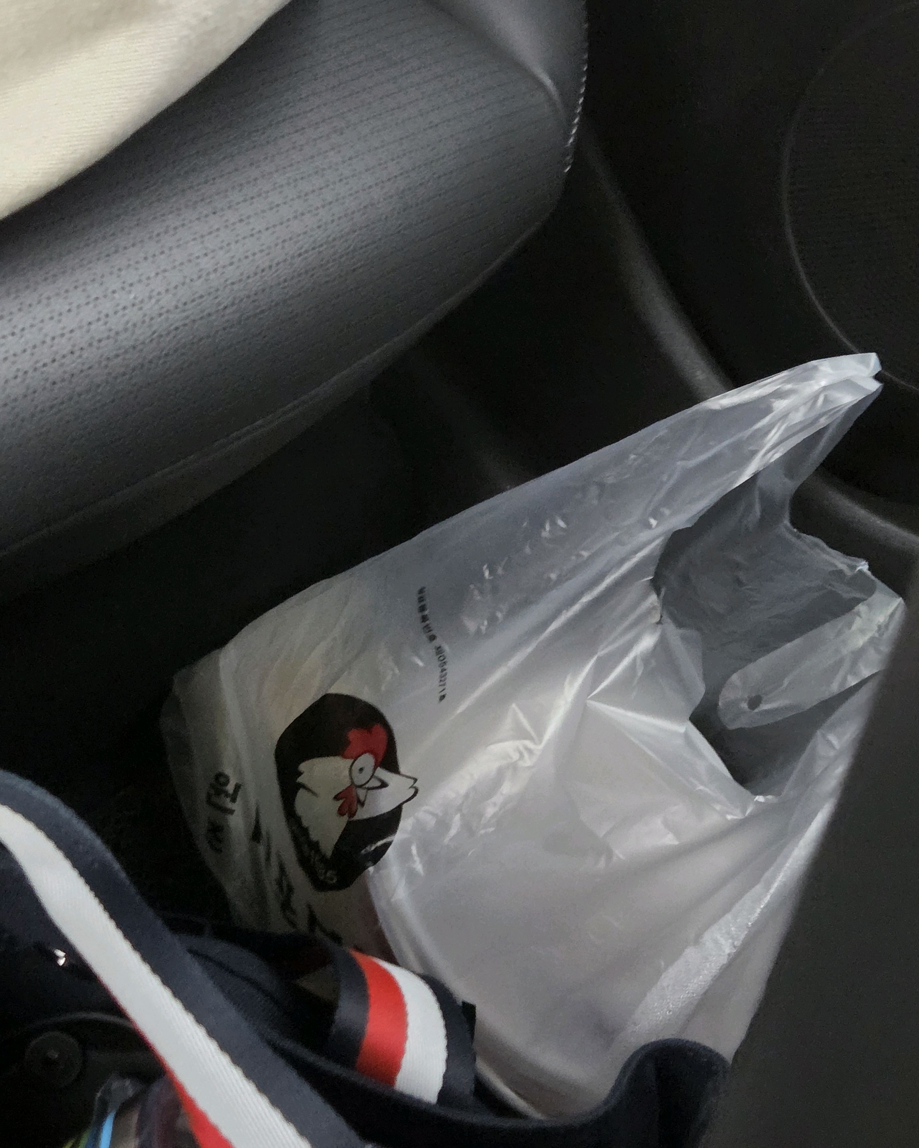 역시 사람 많네요..ㅠㅠ - 인천 맛집 원조신포닭강정