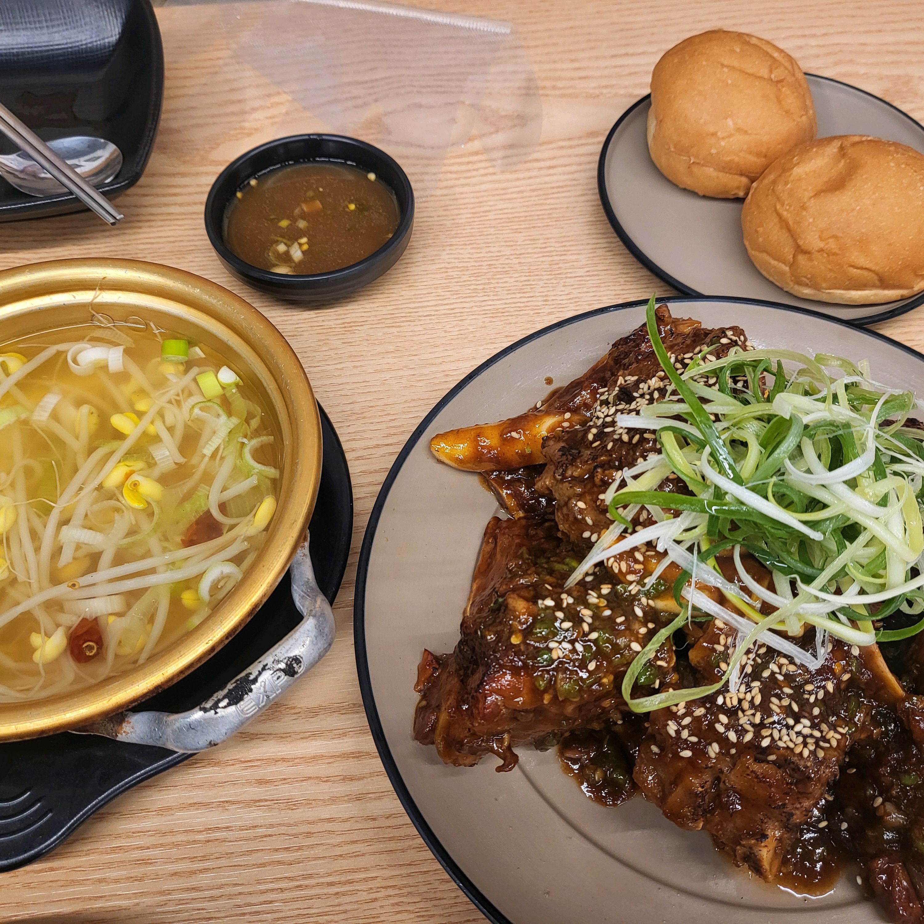너무 맛있어요 인스타보고 왔는데 음식이 너무 특별하네요 - 불당동 맛집 정이가네뼈다구