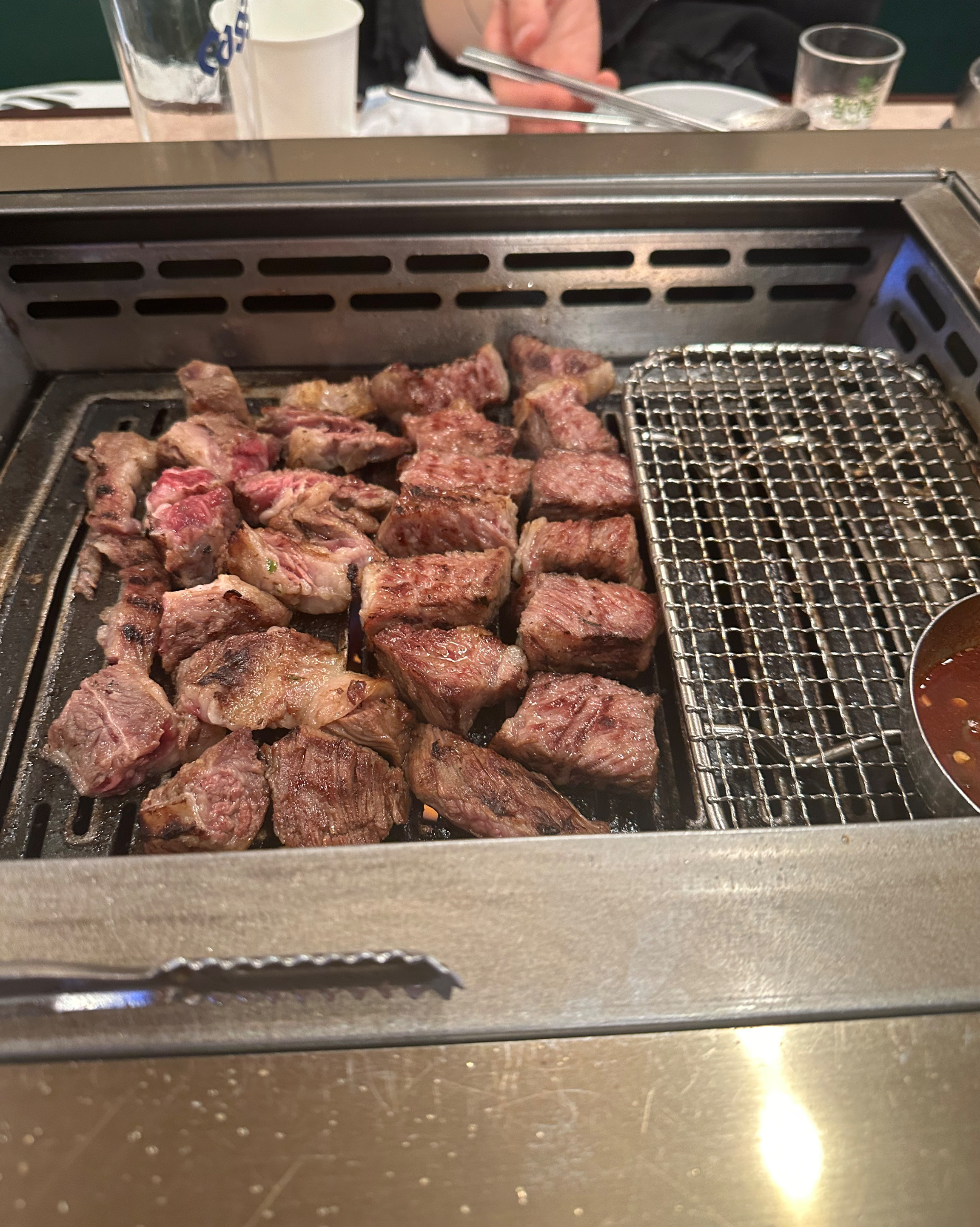 제주도 여행왔다가 가족끼리 방문했어요 - 제주 맛집 화수목보리짚불구이 연동점