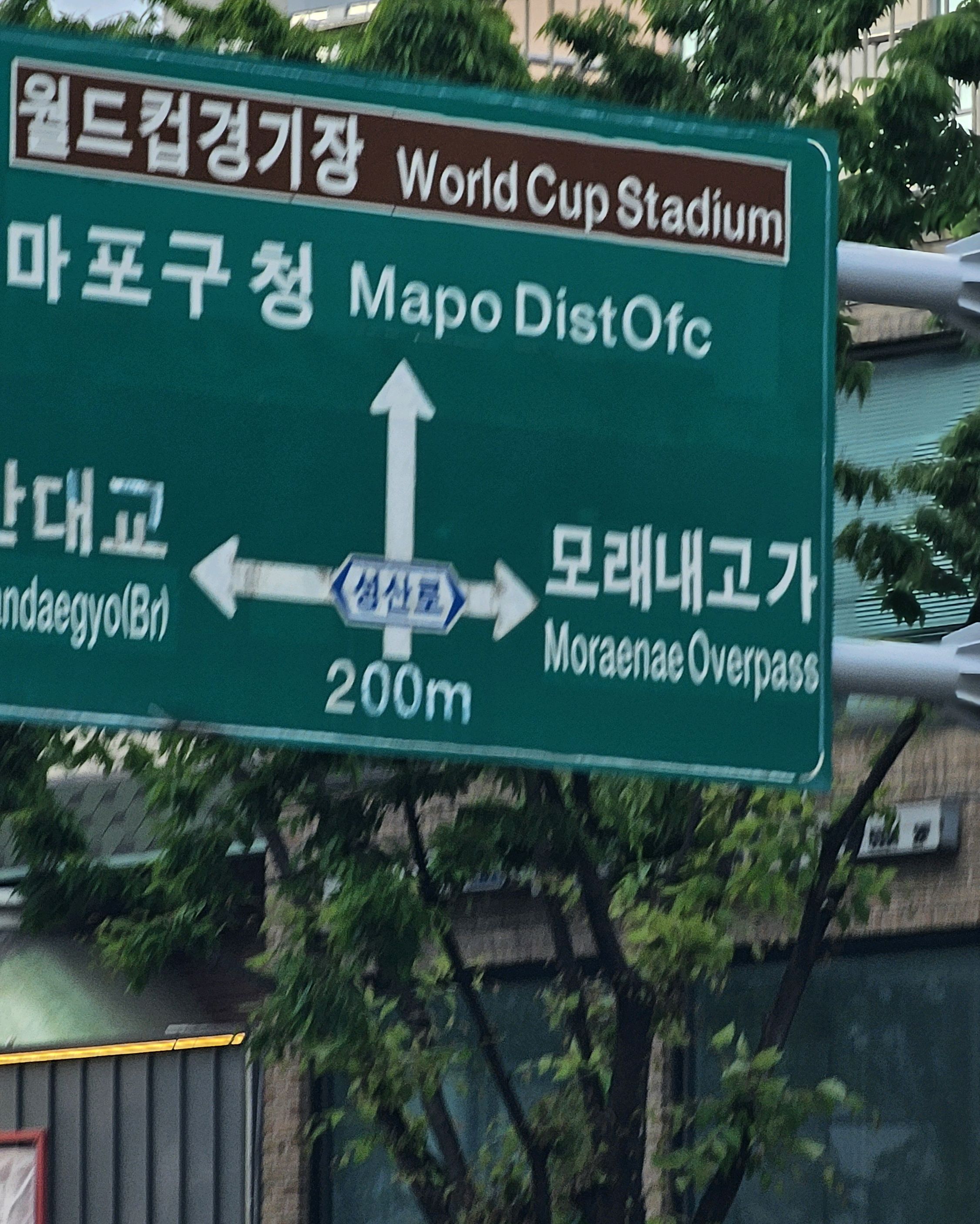 무한리필집이라 큰 기대 없이 갔는데, 생각보다 고기 퀄리티가 정말 좋아서 놀랐어요. 질 좋