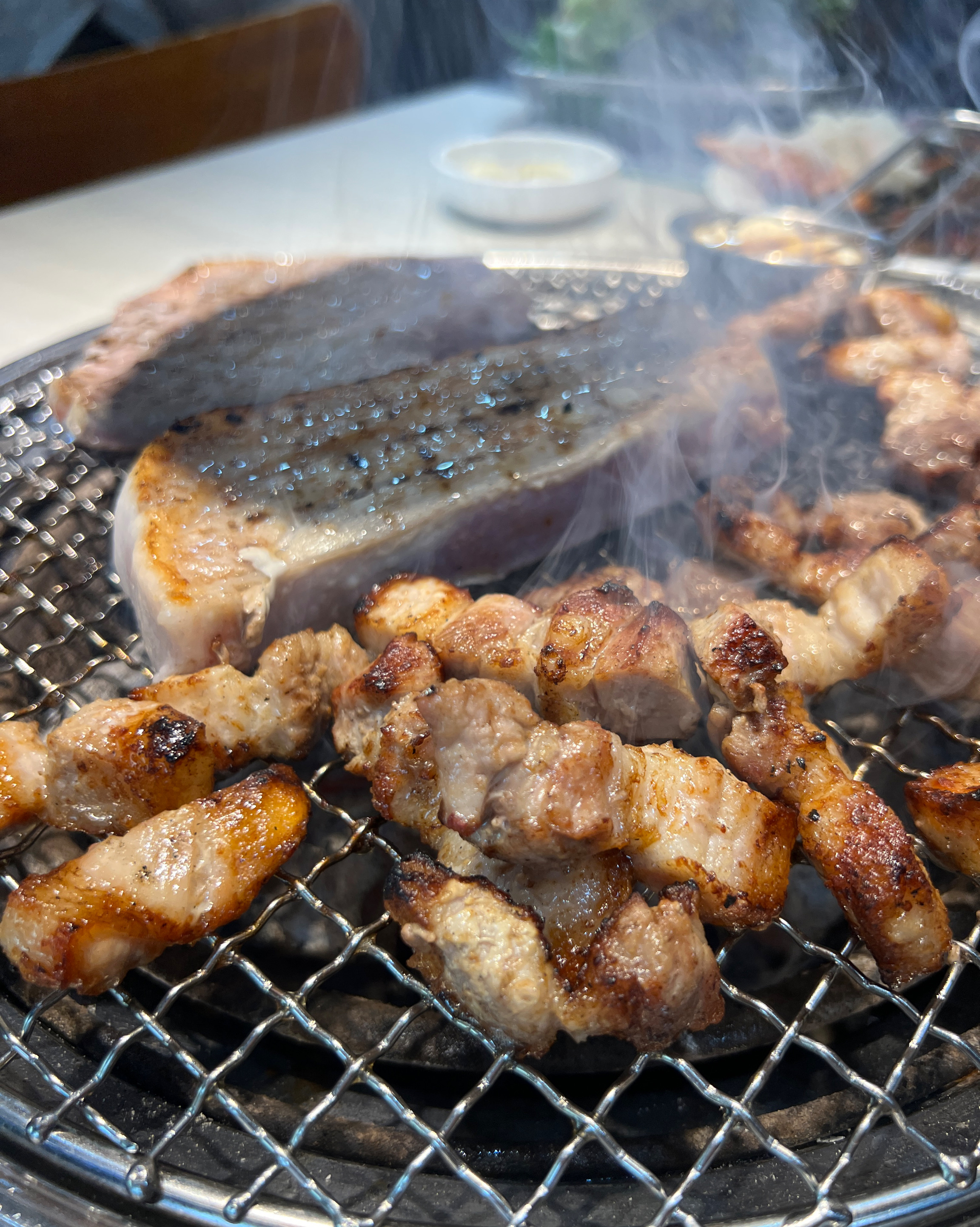 좋은 가격에 고기 마음껏 실컷 먹을 수 있고, 사이드로 즐길 수 있는 미니부페도 좋아요! - 신도림 맛집 명륜진사갈비 서울도림점