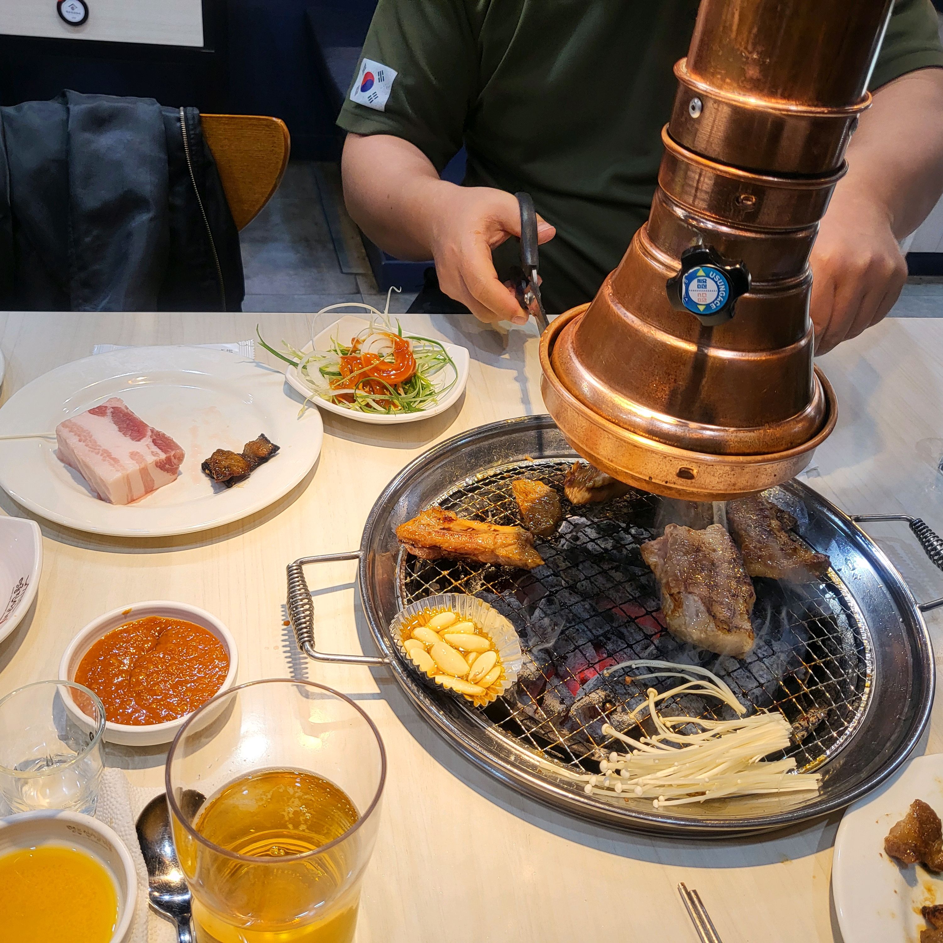 첨 이용했는데 먹을거리도 많고 고기도 맛있어요 - 시흥능곡 맛집 명륜진사갈비 시흥능곡점