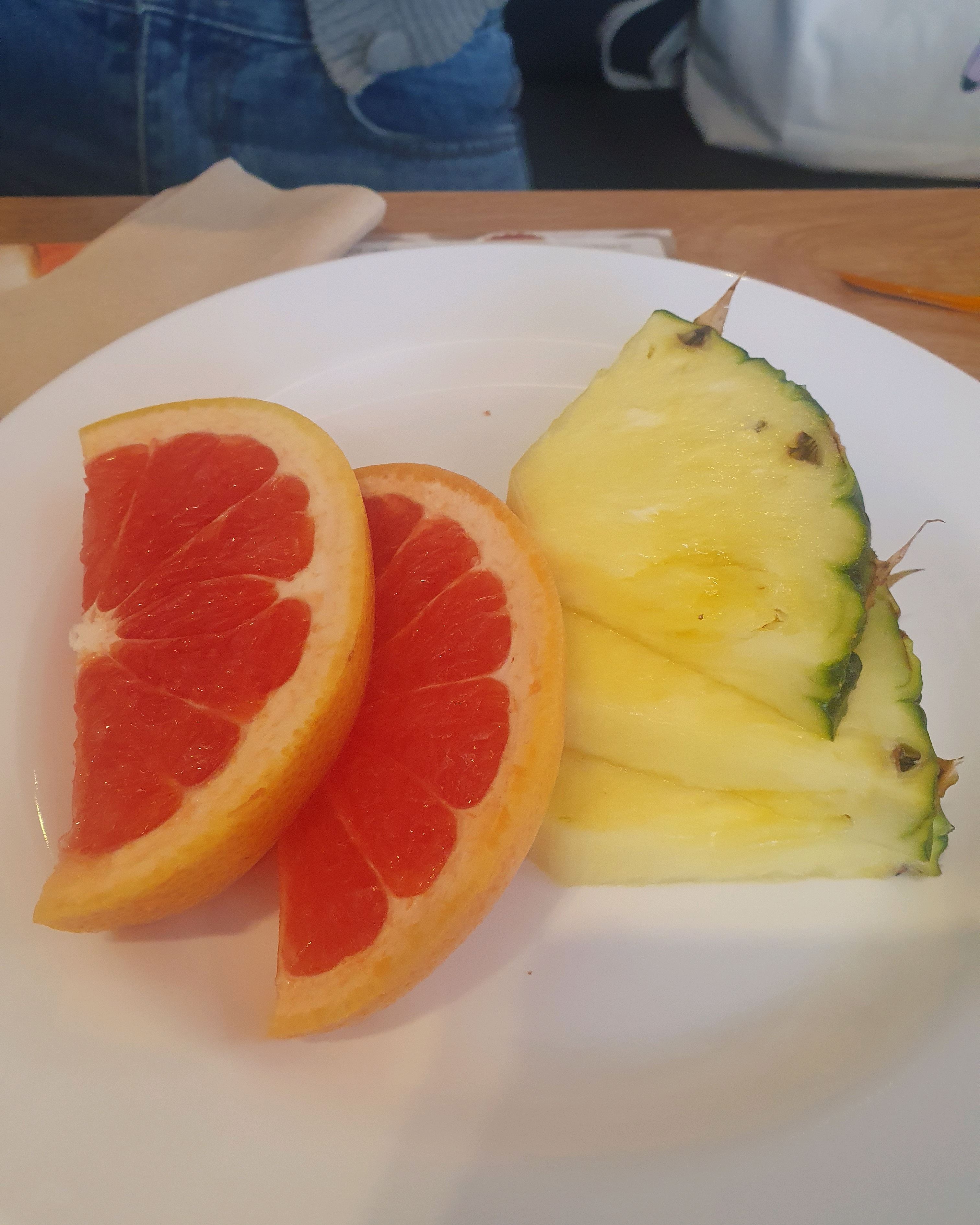 주차가 힘들어 대기시간이 길었지먄 - 부산 남포동 맛집 쿠우쿠우 부산 광복점