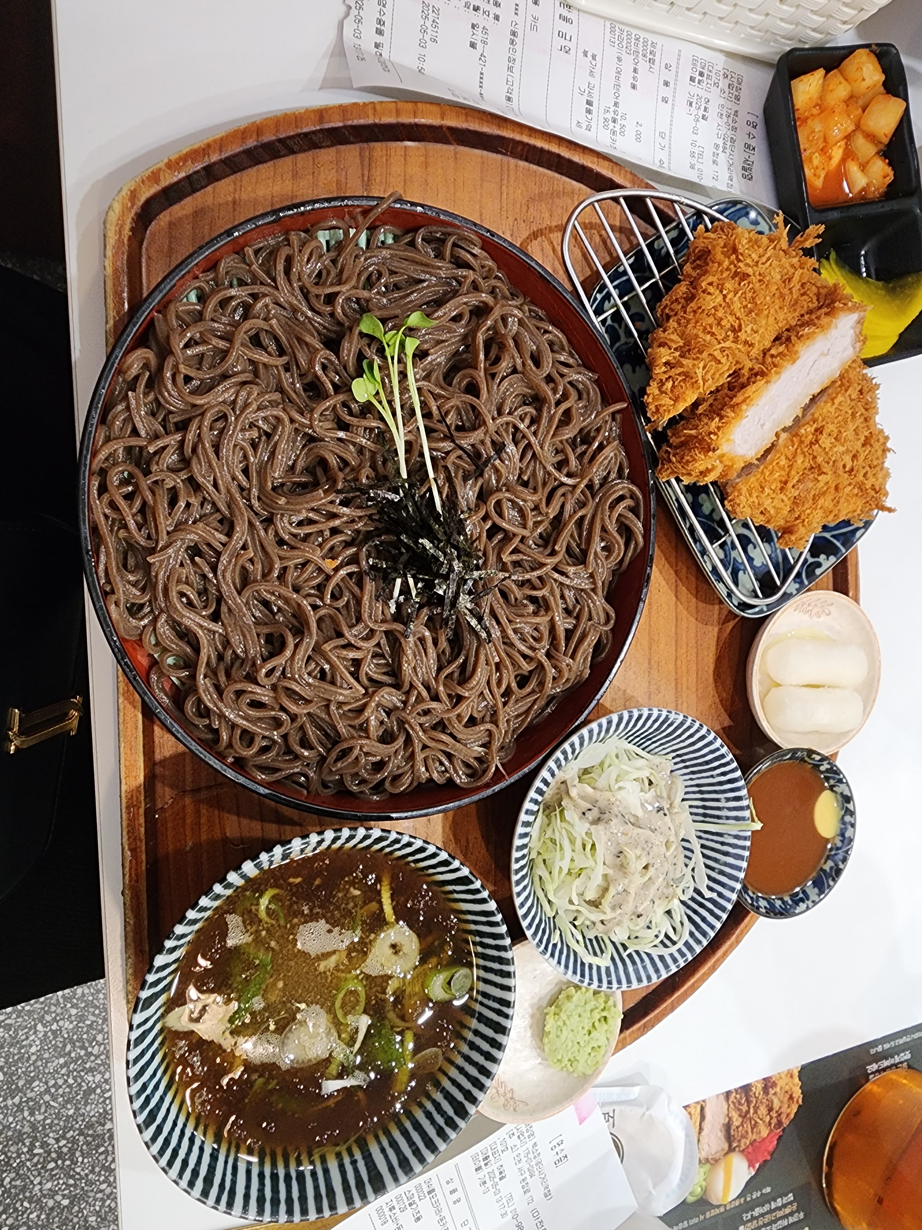 가족들이랑 5인 밥 먹으러왔어용 - 인천 맛집 백소정 검단사거리역점