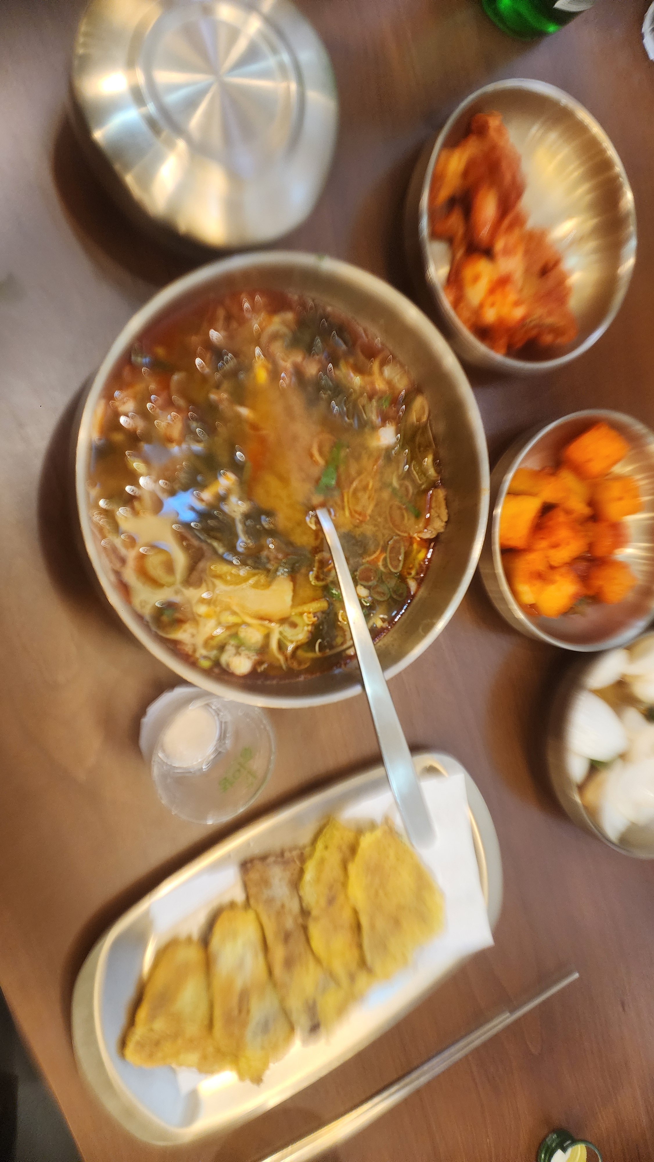사장님도 친절하고 음식도 깔끔하고 너무 맛있어요 - 불당동 맛집 육전국밥 천안불당점