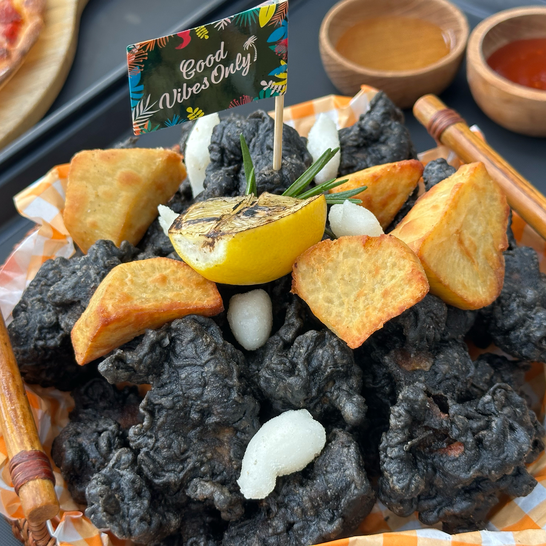 인테리어가 멋지고, 음식이 맛있습니다 - 제주 맛집 더클리프
