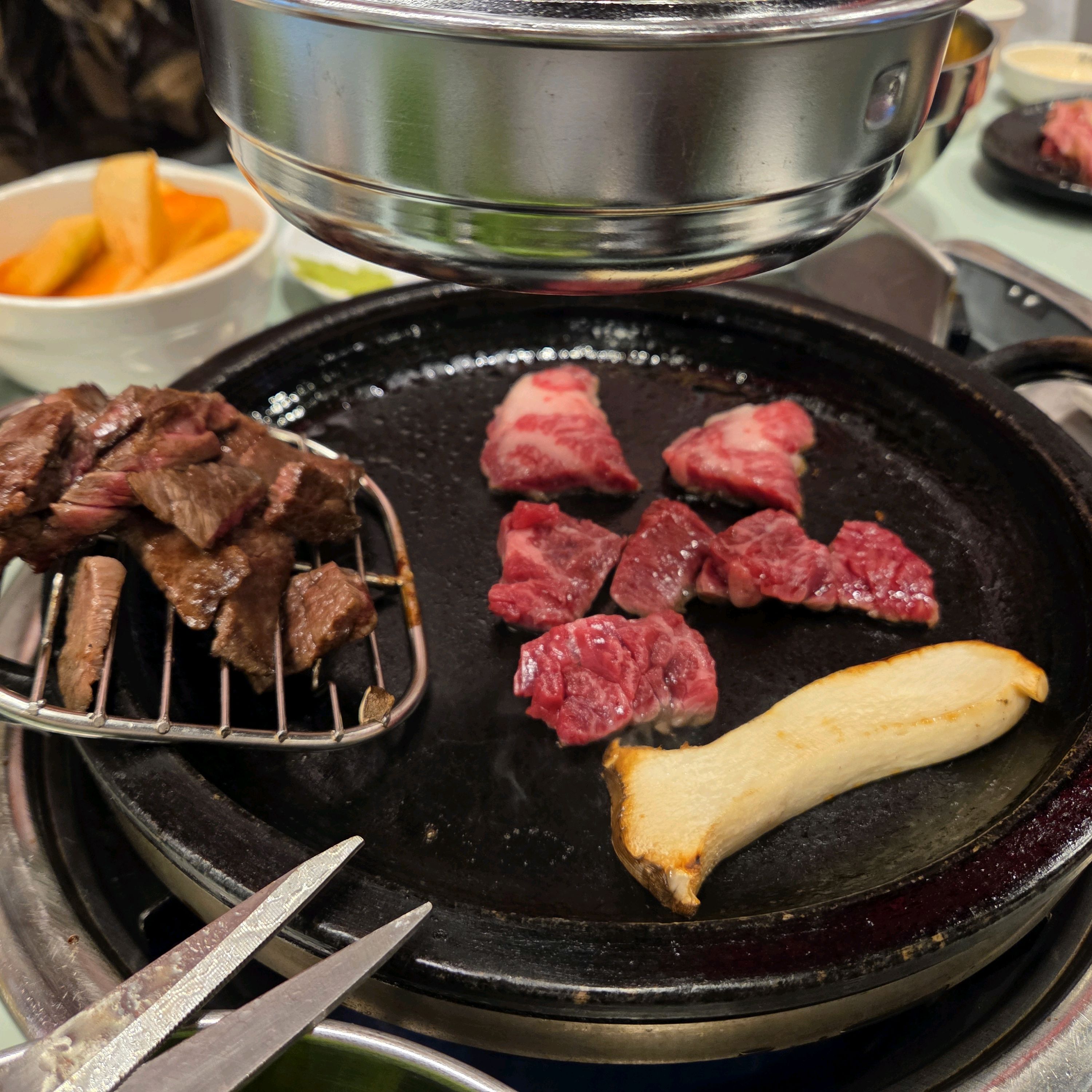 개그맨 이상준이 운영하는 고깃집 유명하다고 해서 가족들과 방문했습니다. - 불당동 맛집 꾸석지돌판한우 천안신불당점