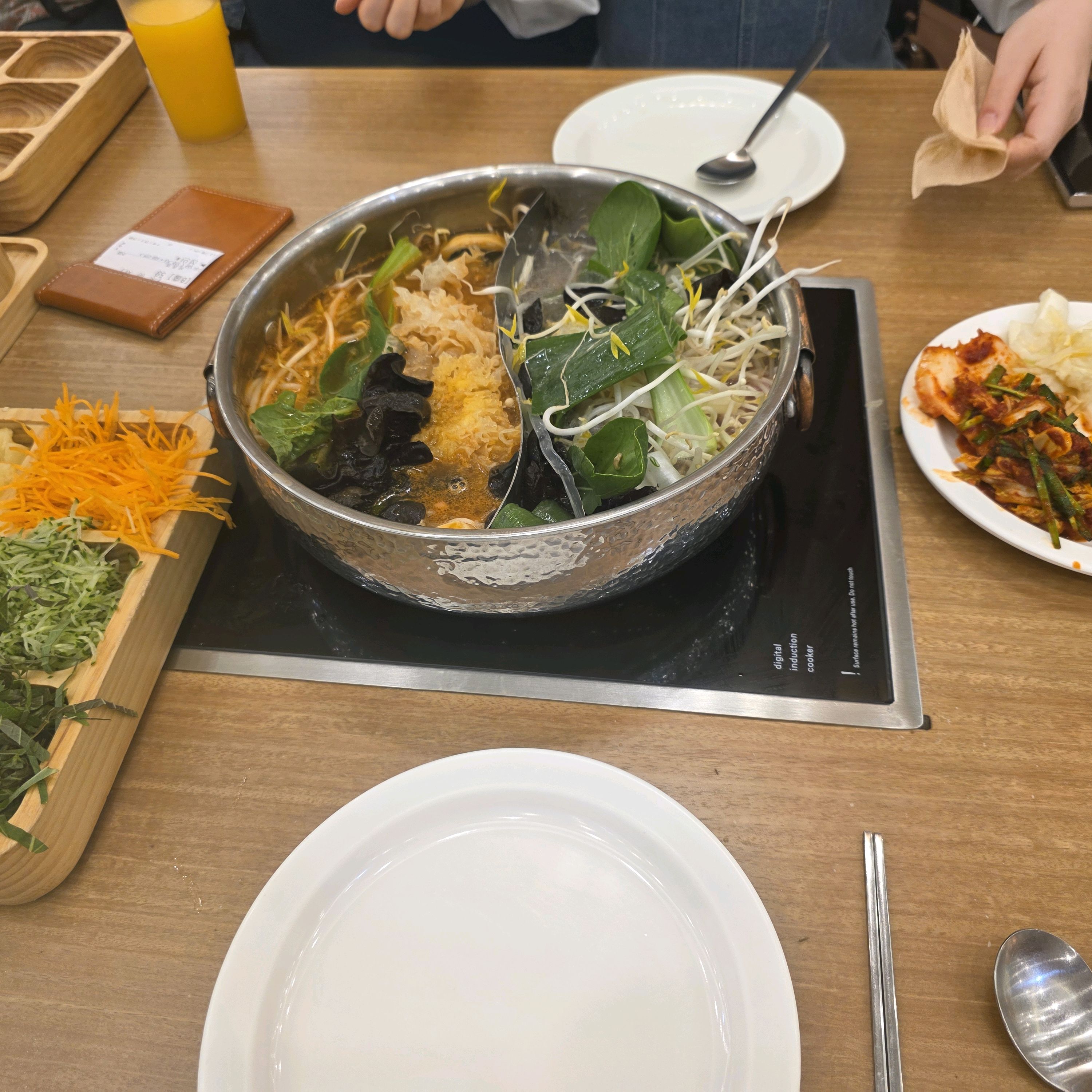 부산 여행와서 처음으로 먹어봤는데 너무나도 맛있고 좋았습니다 ^^ - 부산 해운대 맛집 샤브올데이 부산해운대점