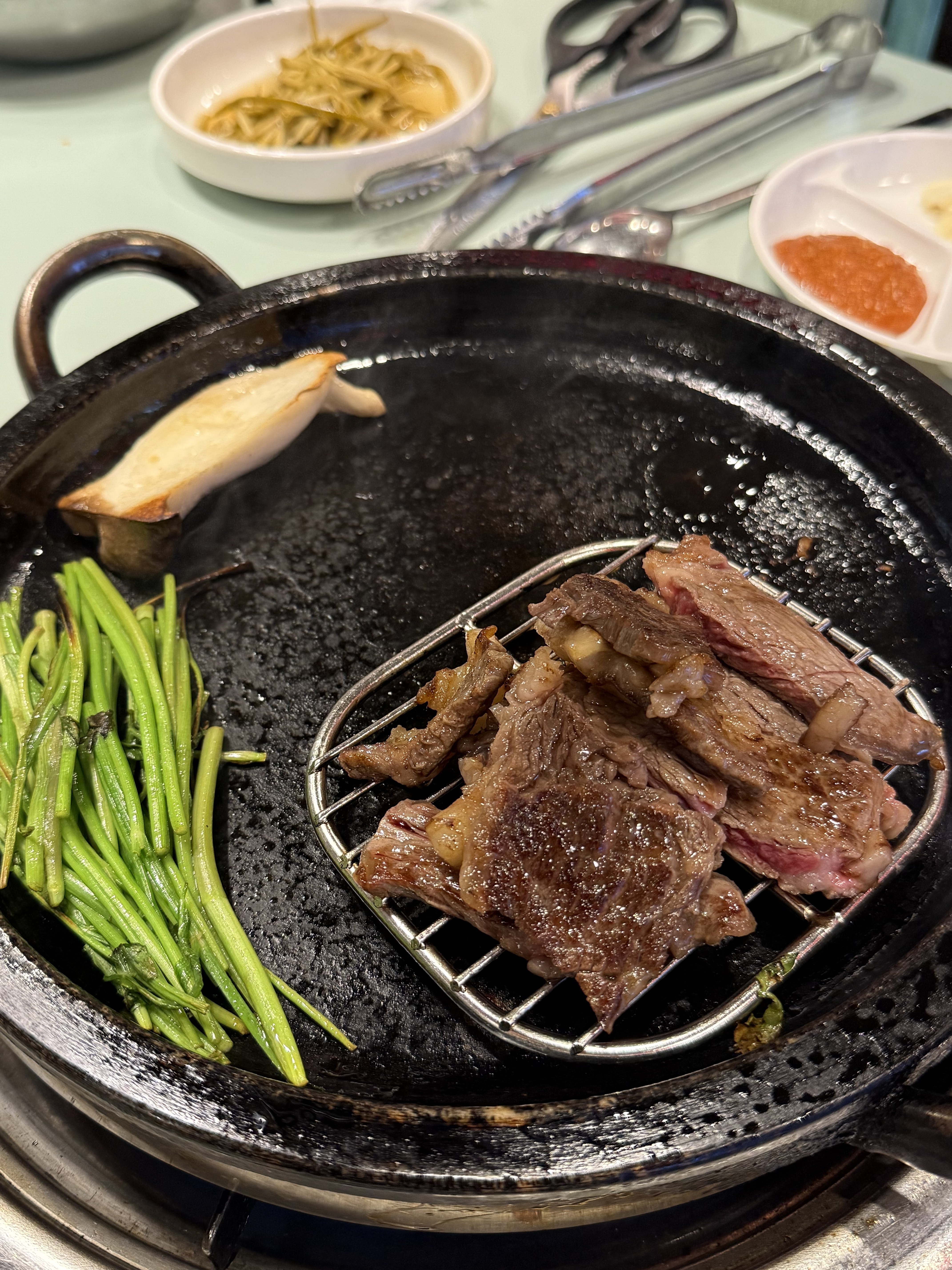 남자친구 추천으로 왔는데 가성비 좋고 맛있어요! 그만큼 웨이팅이 있긴 했지만 기다릴 가치가