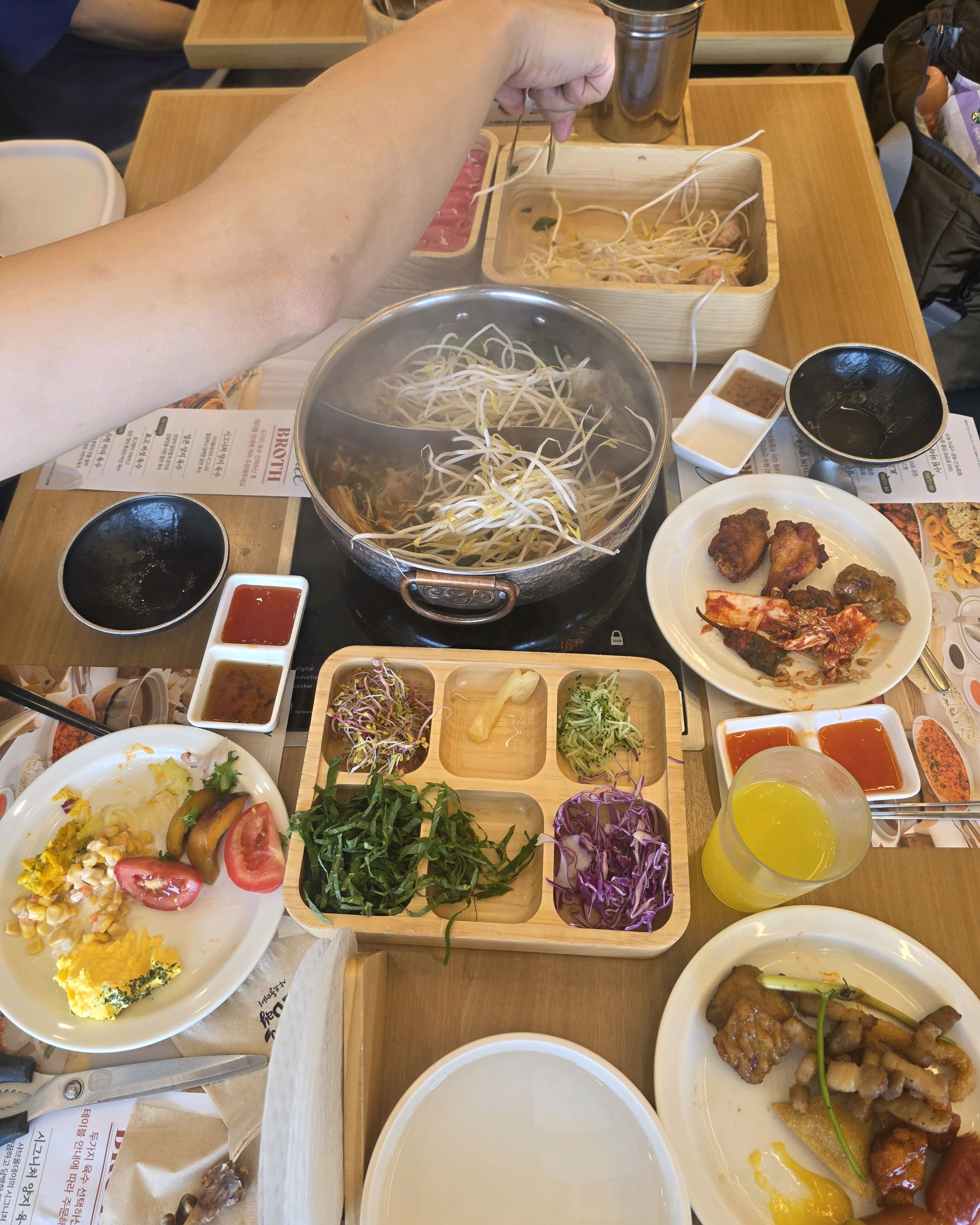 부모님과 아이와함께 다같이 밥먹으러 왔어요~ - 평택 소사벌 맛집 샤브올데이 평택소사벌점