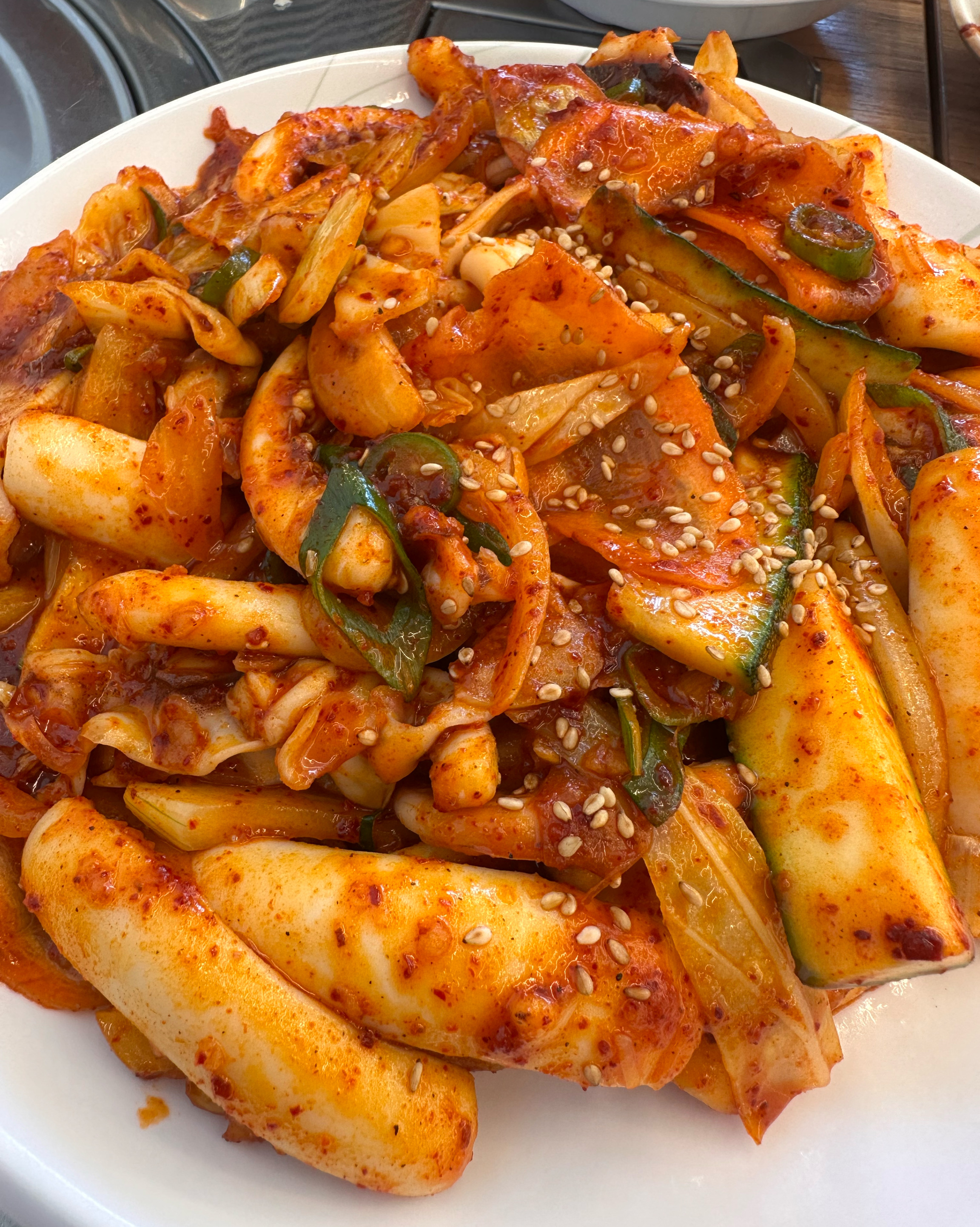 아무 정보 없이 왔는데 생각지도 못한 맛집이에요! 깔끔하고 단정한 곳이었어요~ 아이들과 오