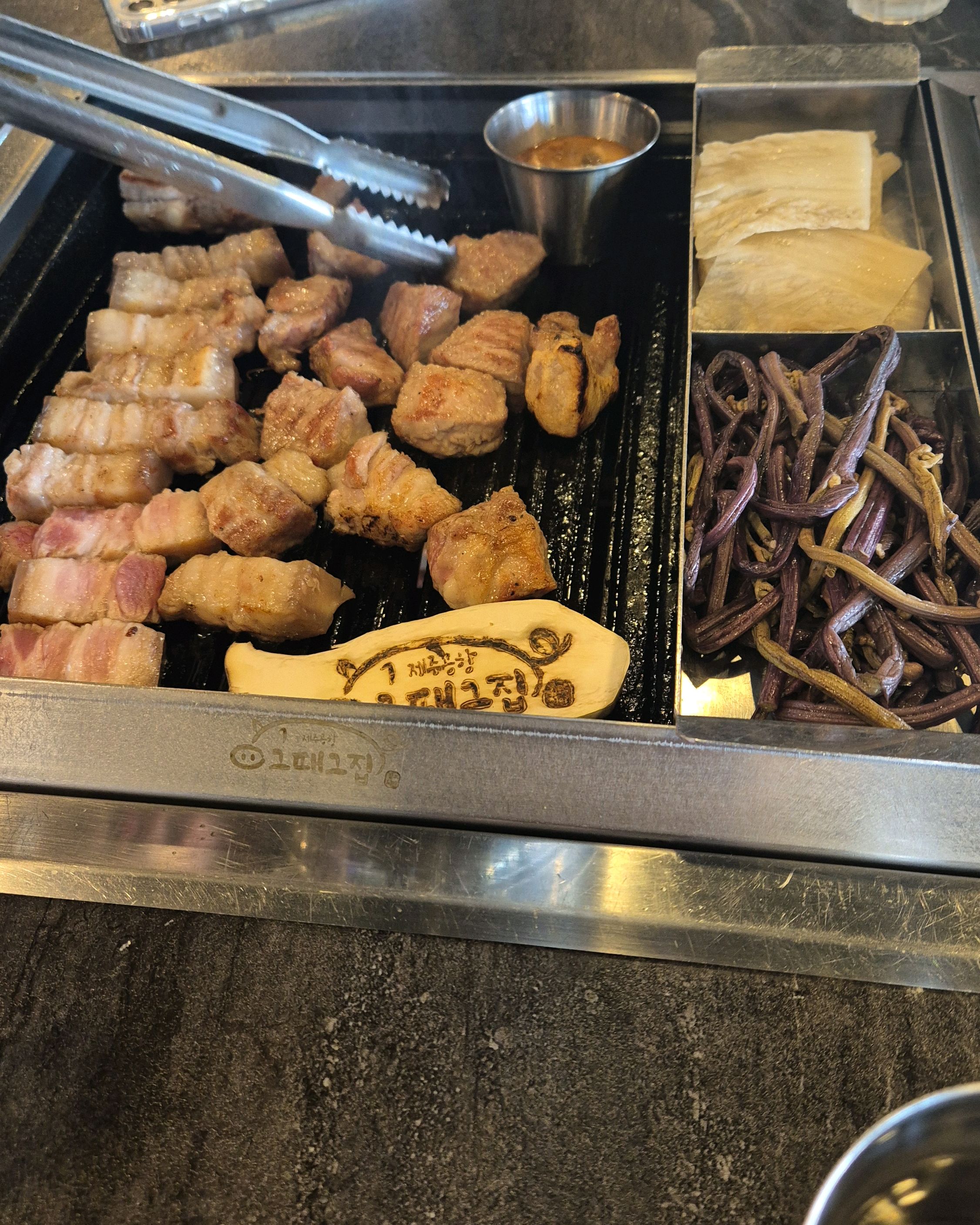 바다도 보이고 맛있어요~ - 제주 맛집 제주공항그때그집