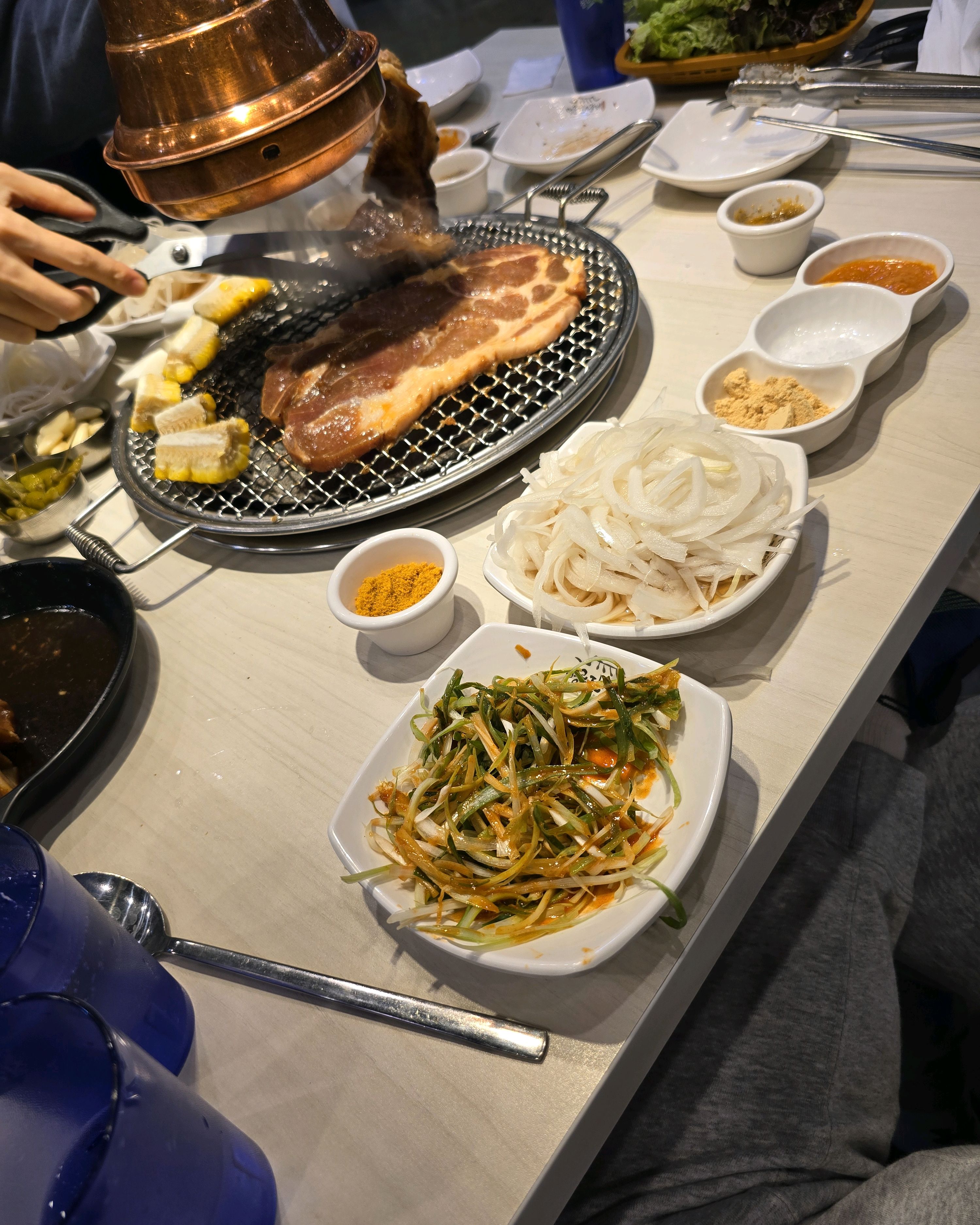 아주 자주오고있어요.. 항상 친절하고 맛있어요.. 예전보다 대기가 많아요 - 김포 장기동 맛집 명륜진사갈비 김포장기점