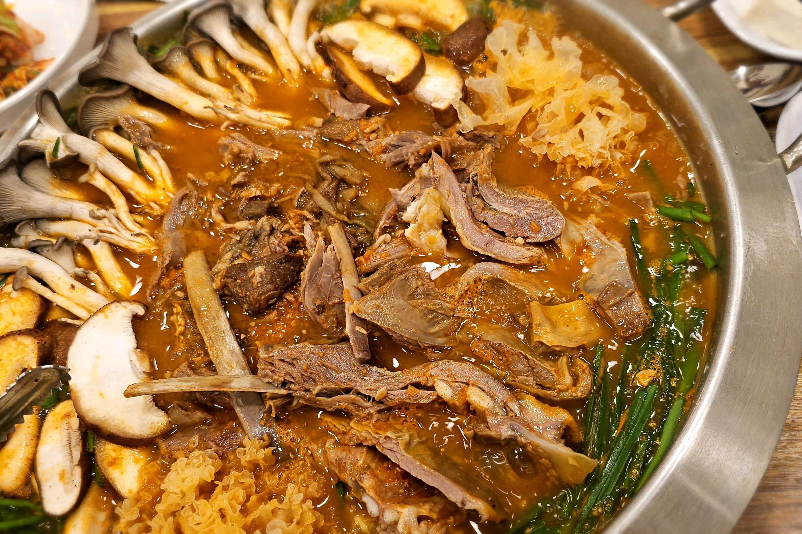 가족모임으로 예약하고 왔는데~ 친절하고 - 권선동 맛집 천복집 흑염소 수원권선점