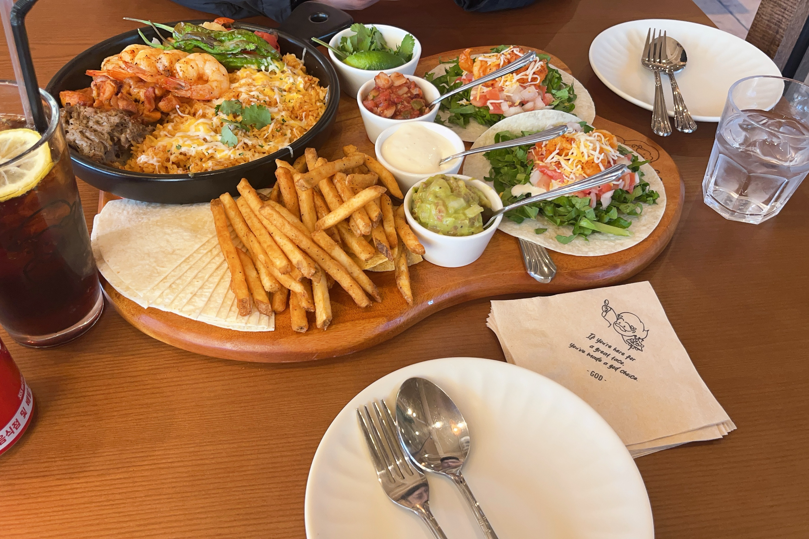 집앞에 새로 오픈했길래 친구랑 와봤는데 - 서초동 맛집 갓잇 서초점