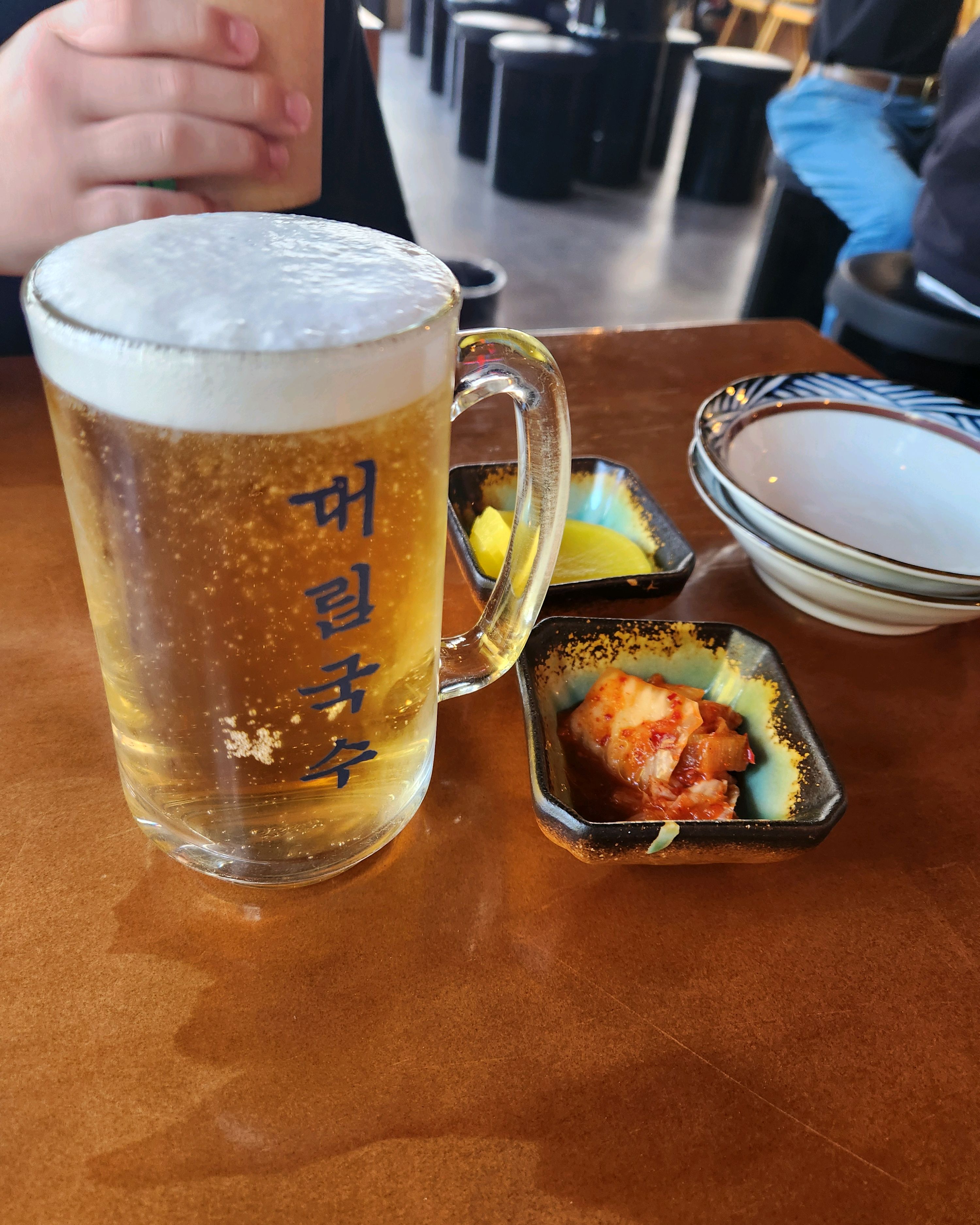국수에 꼬치, 생맥주 먹으면 엄청 맛있어요. - 불당동 맛집 대림국수 천안불당점