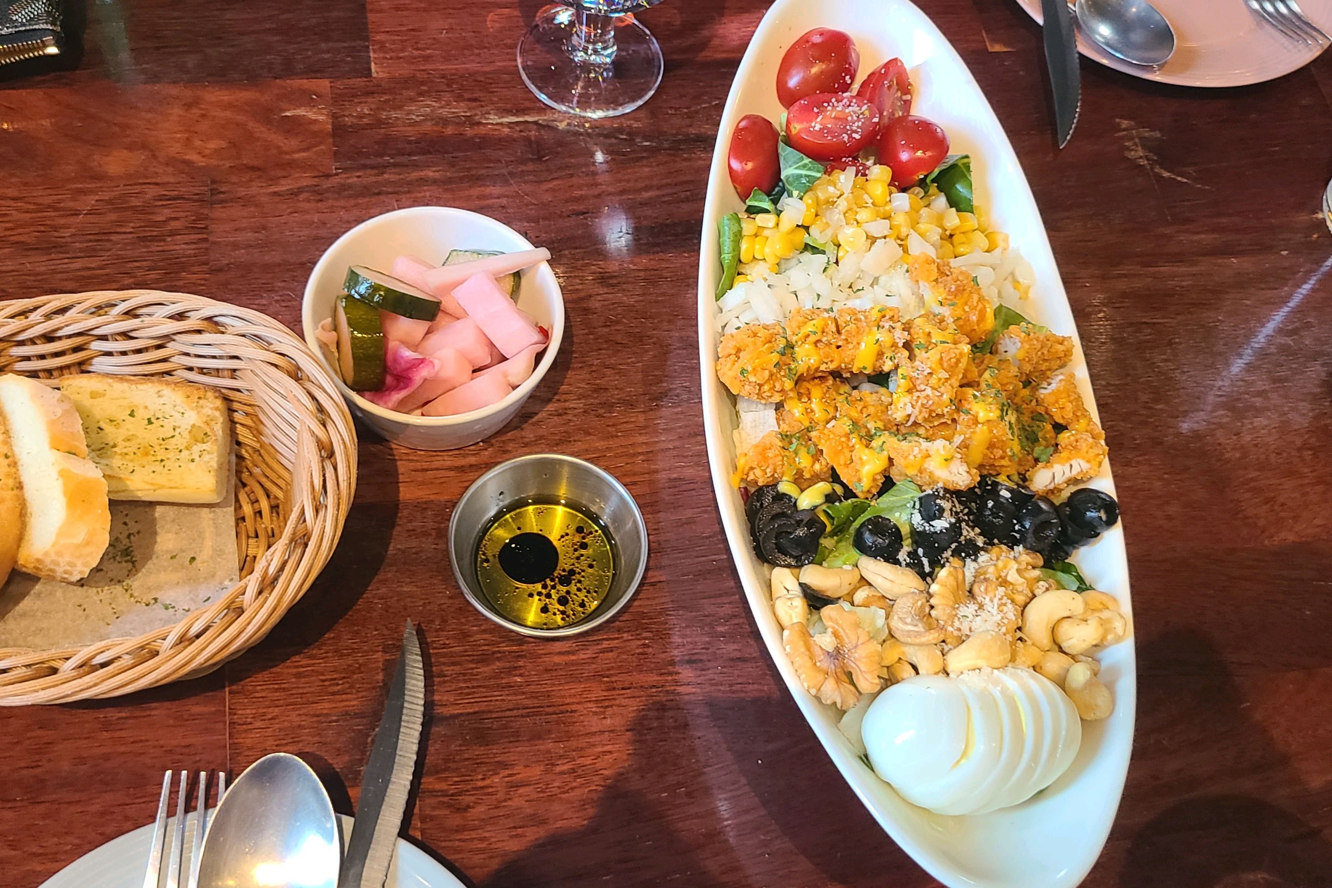 깨끗하고 음식의구성도  맛도 너무좋아요 - 대전 맛집 더몰트하우스 대전죽동점