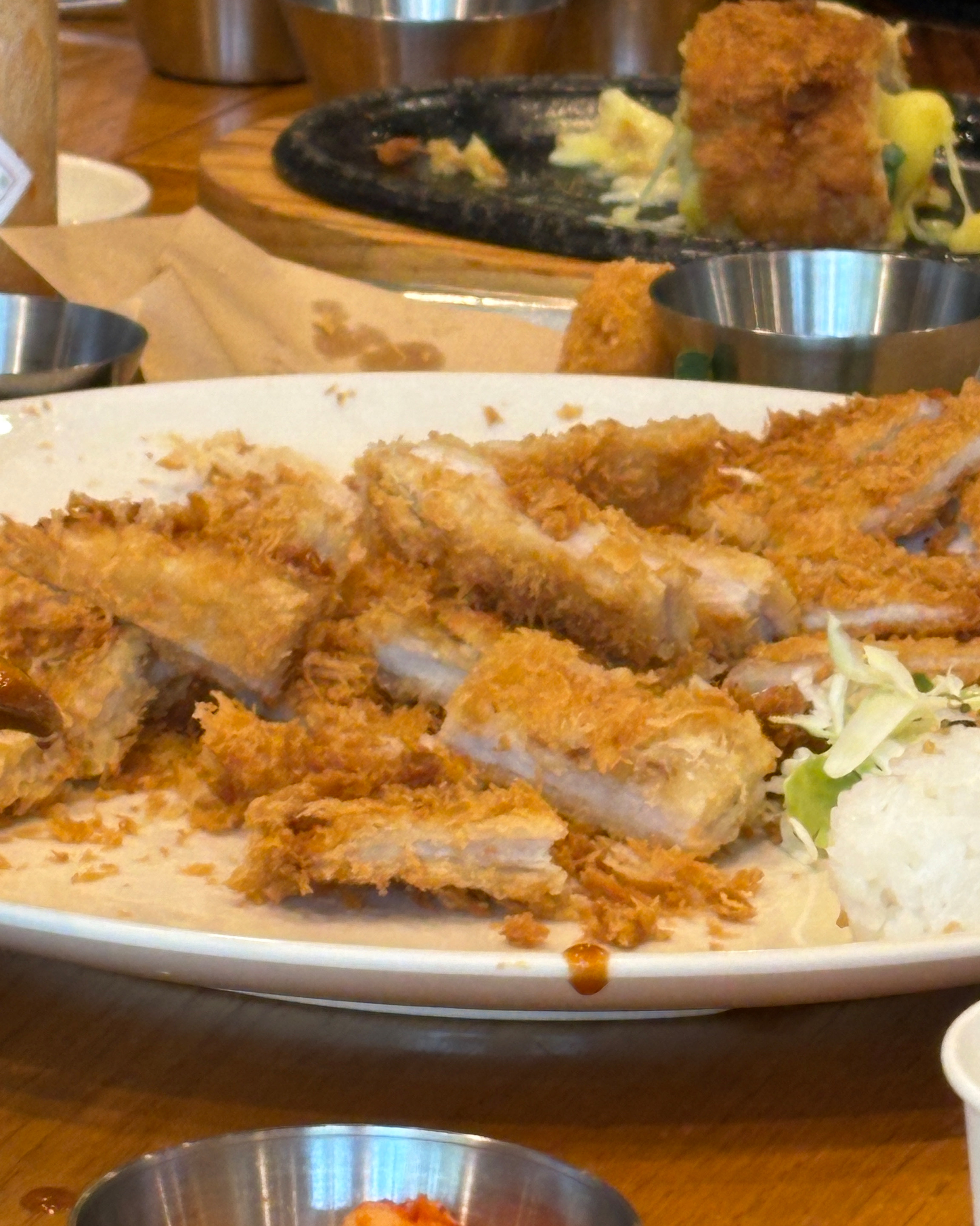 양도 많고 맛있어서 애기들이 좋아해요:) - 의정부 신곡동 맛집 홍익돈까스 의정부신곡점