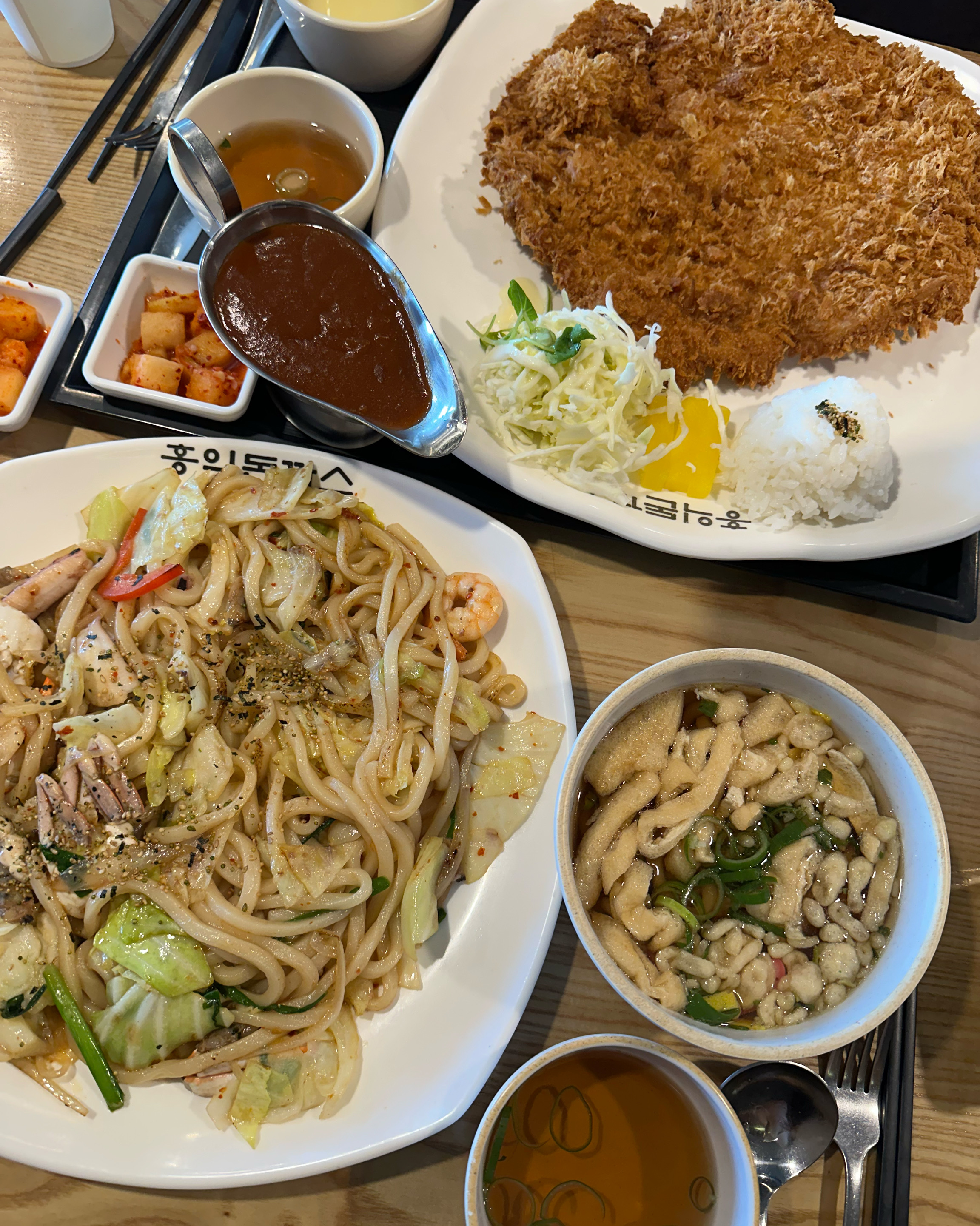 홍익생각나서 멀리서 왔어요~ - 순천 신대 맛집 홍익돈까스 순천점