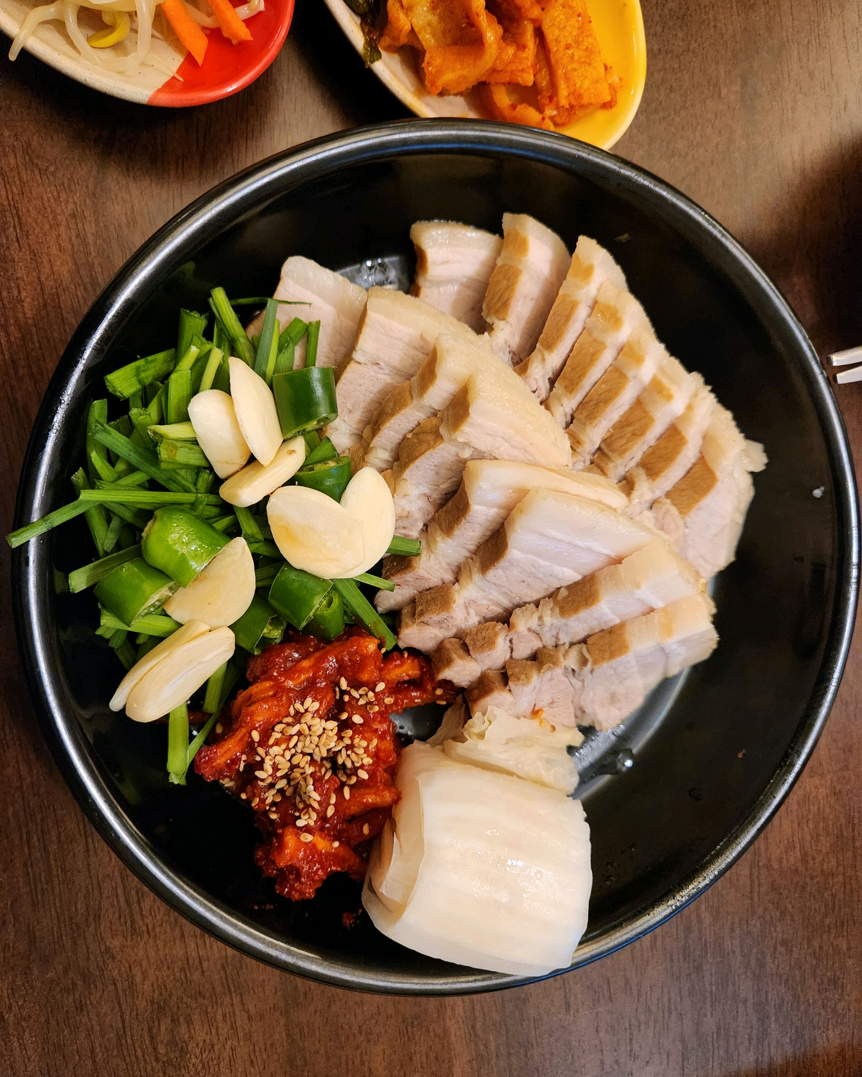 인사동 가족여행 중 우연히 방문한곳인데 분위기 좋고 메뉴 구성도 좋고 맛도 좋네요^^ - 종로 맛집 도담 1988