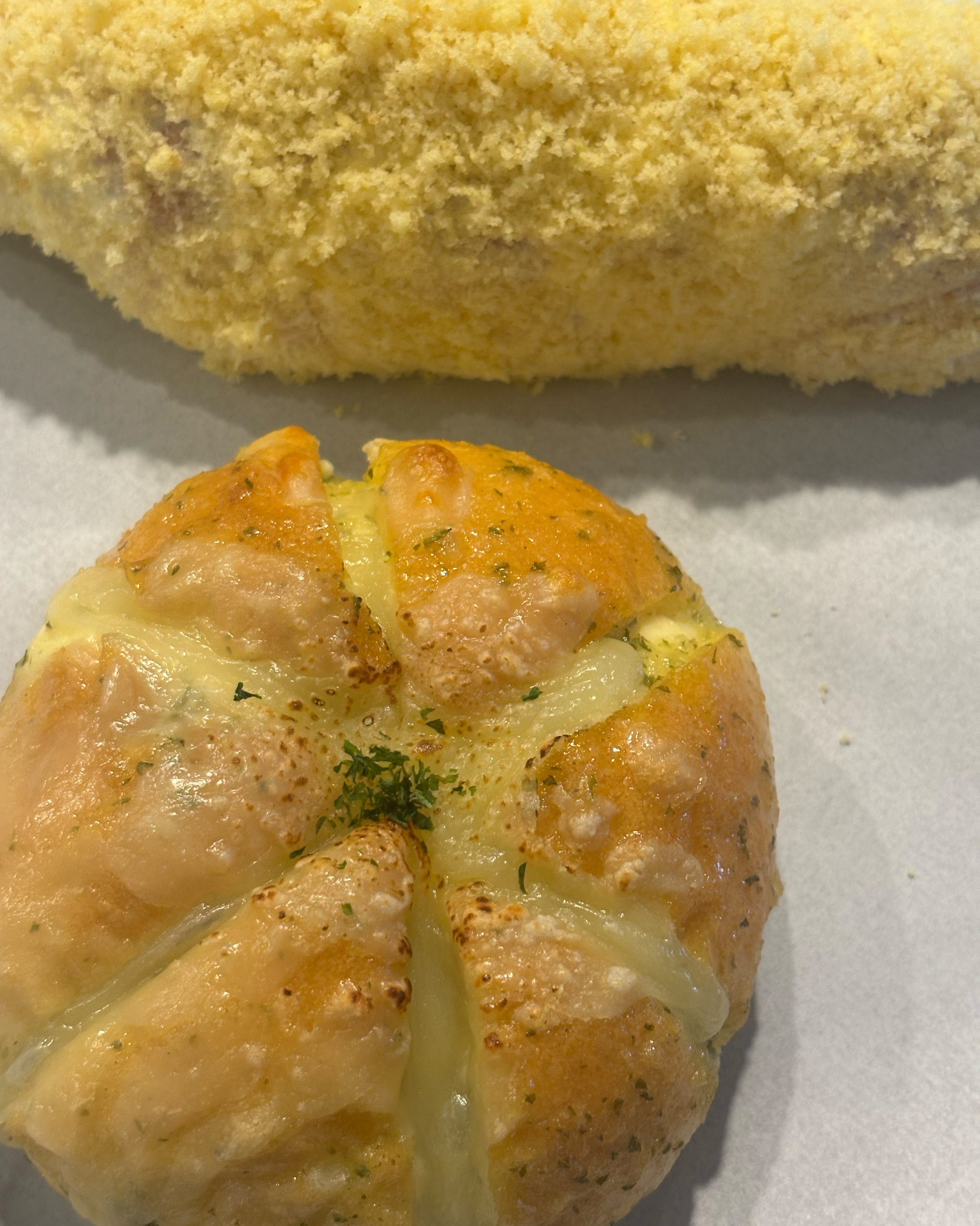 뷰도 좋고 빵 음료 모두 넘 맛이써요〰️! - 인천 맛집 셀럽