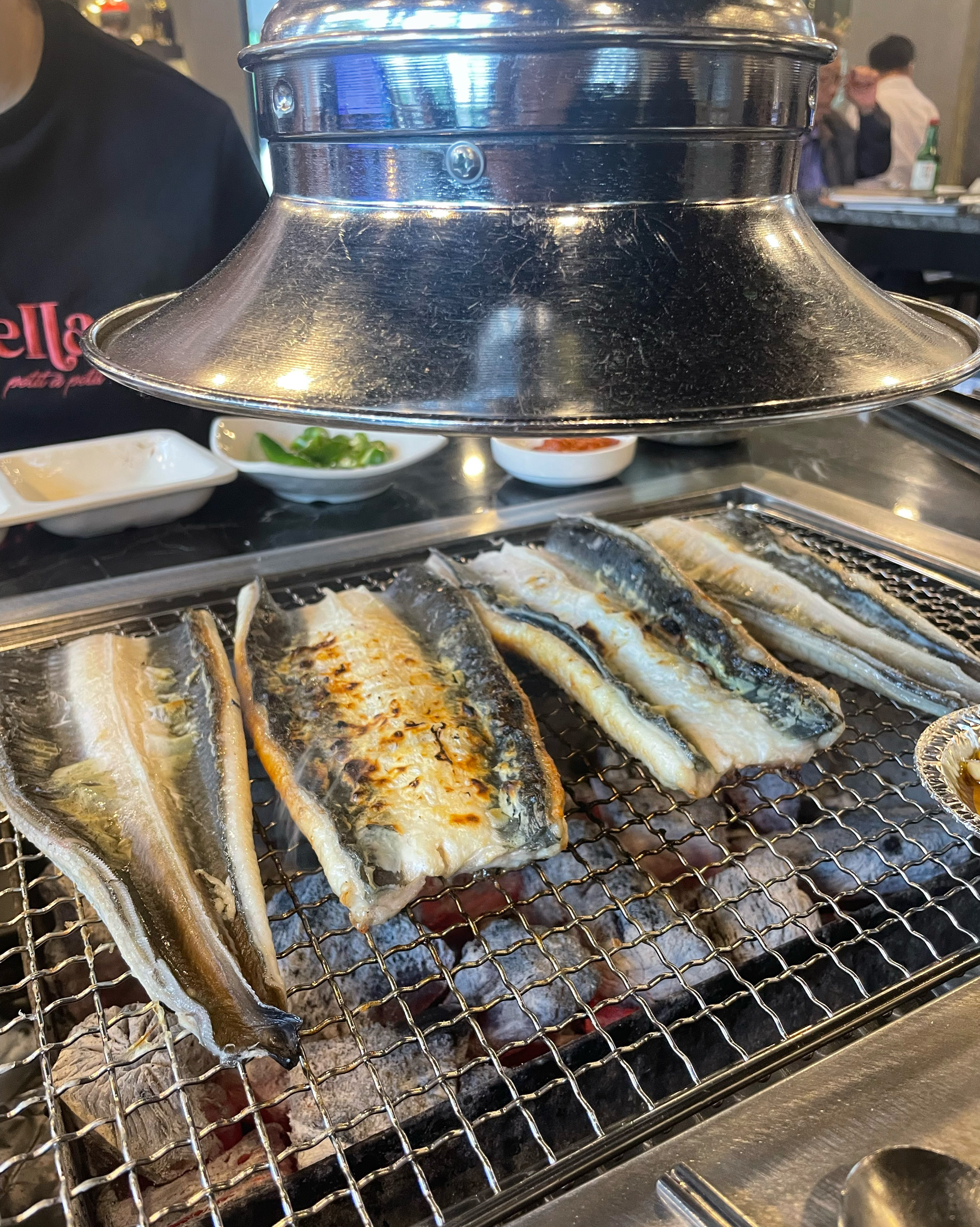 장어 먹으러 항상 오는 곳이에요! 장어도 신선하고 맛있고 특히 반찬으로 나오는 백김치랑 대