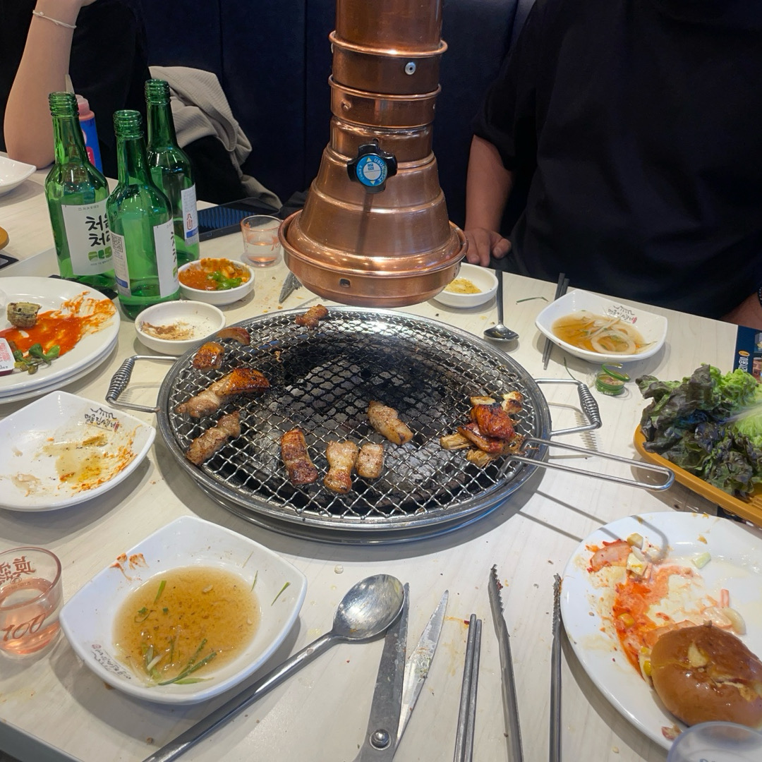 너무 씬나게 먹다 보니 사진이 이것뿐이네요🤣 - 구의역 맛집 명륜진사갈비 구의역점