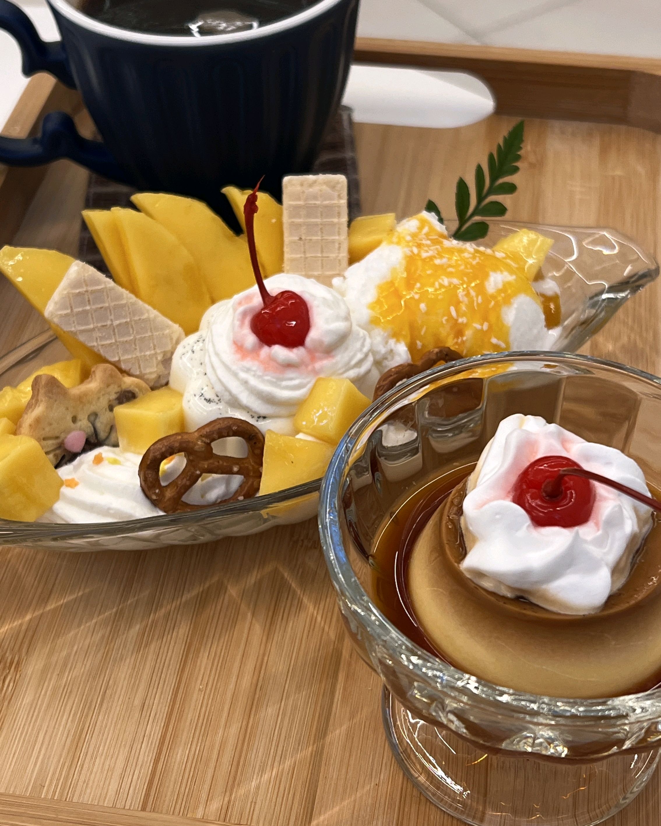 매장도 깔끔하고 이쁘고 푸딩멋집이네요 디저트 다 맛있게 먹고 갑니다!!!! - 불당동 맛집 카페오하하