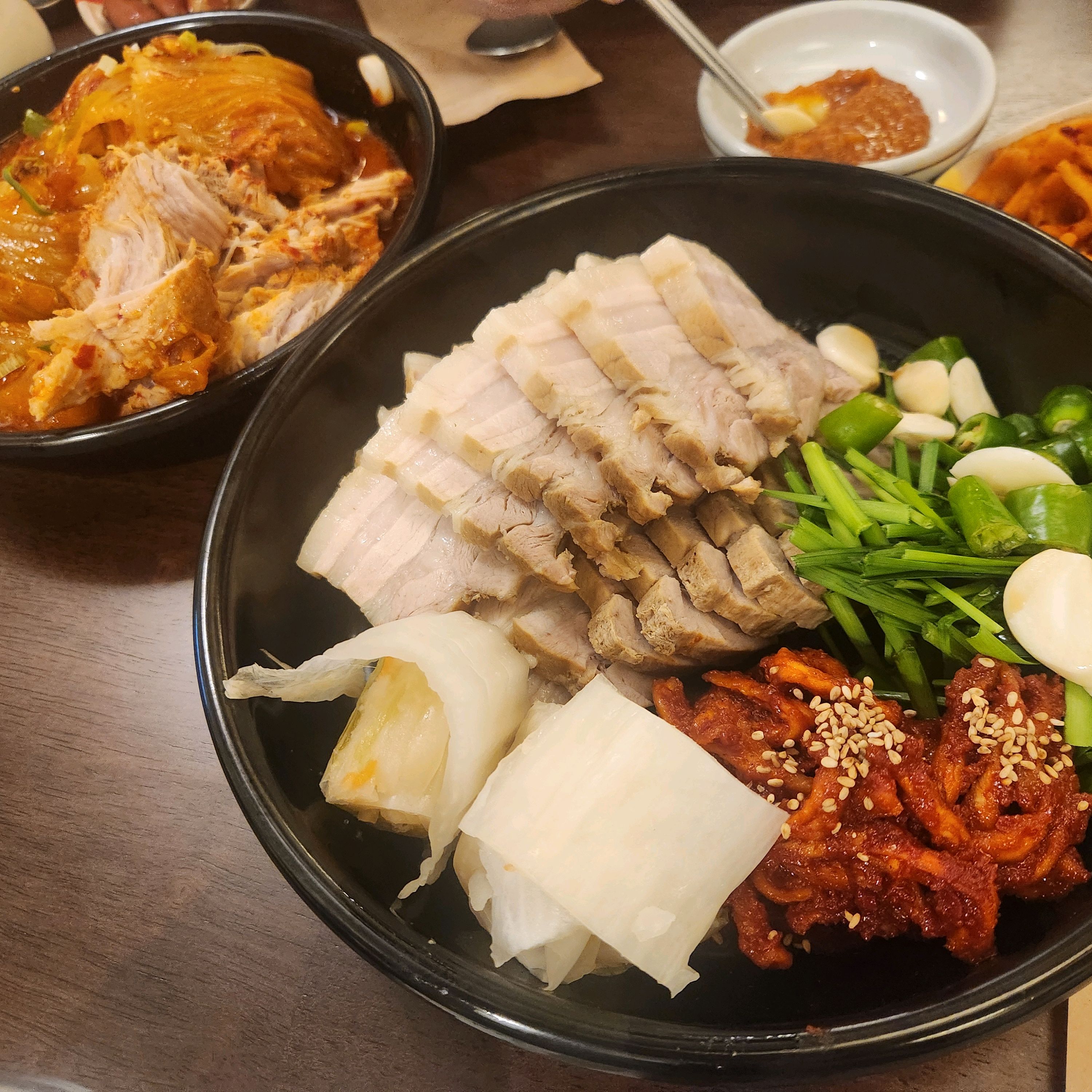 어버이날이라 가족식사하러 방문했어요~ - 종로 맛집 도담 1988