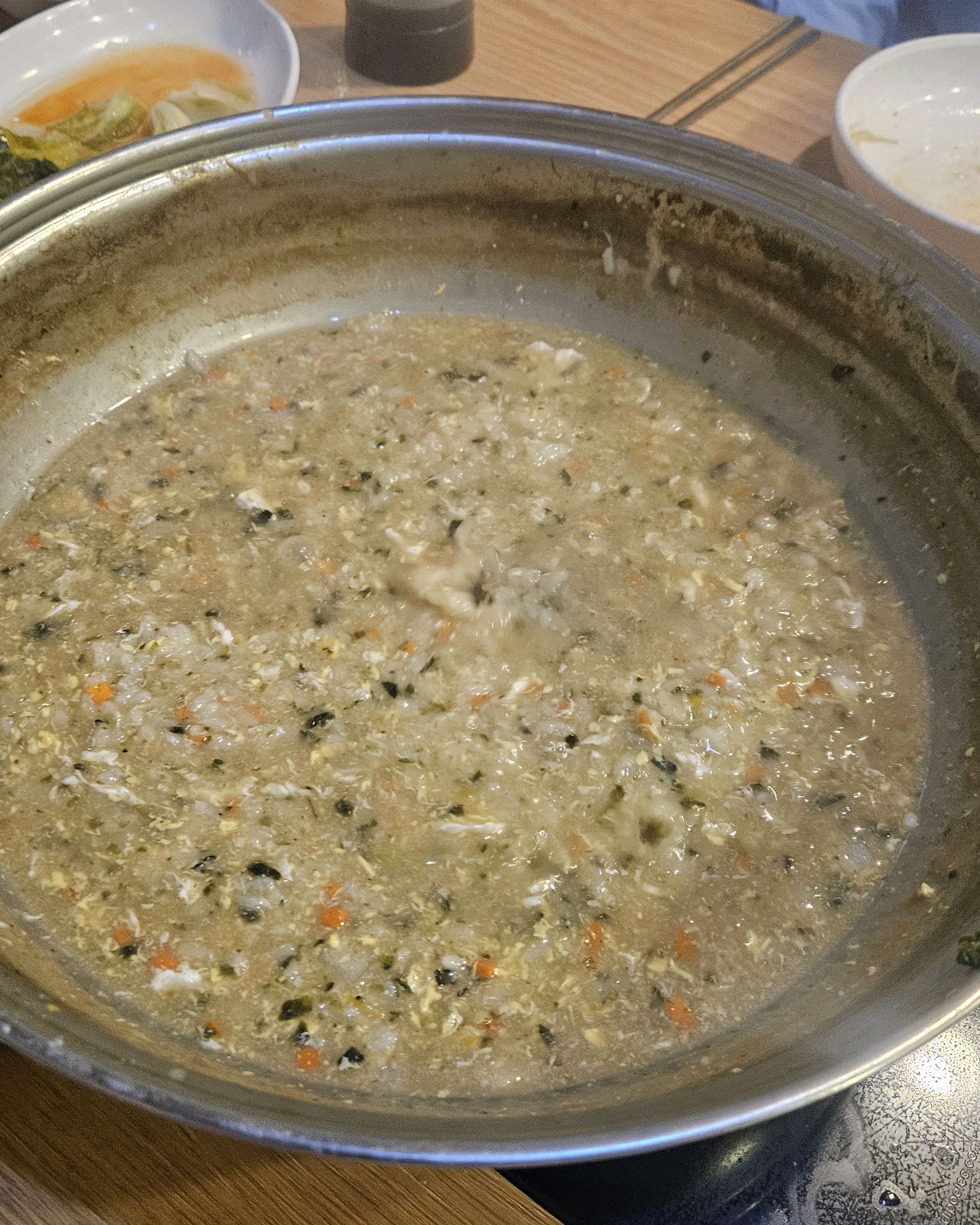 가성비가 정말 좋고 버섯 구성이 알찹니다. 주차도 하기 편해요! - 대전 맛집 유씨네부엌